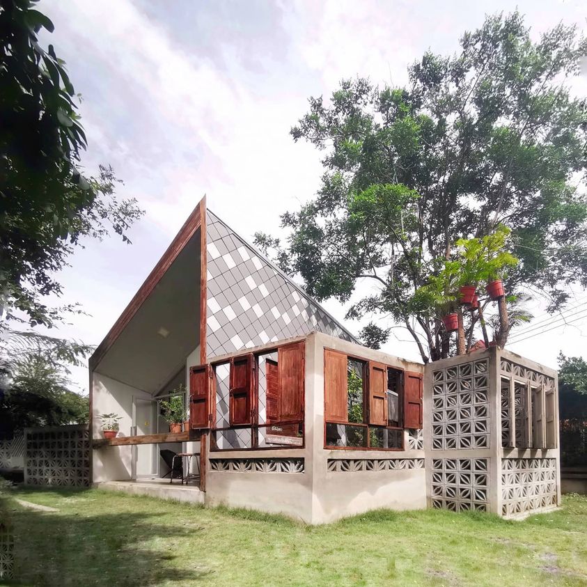 White House Forest, เกษม : KASEM Coffee, Rosie.nak, Luk Labb Coffee, Grande KAFE, KFD in Town, สวรรค์บ้านนา คาเฟ่ Food &amp; Drink, กอหญ้า คาเฟ่, ณ บุ่ง Coffee, polar polar CAFE', Yellow Pumpkin, ร้าน Yellow Pumpkin เปิดบริการตามปกติ 11.00-17.00 น. (ปิดวันพฤหัสบดี), I'm home cafe, ประจำอำเภอ, glinfon, 382 Space Café, La-Moon cafe'