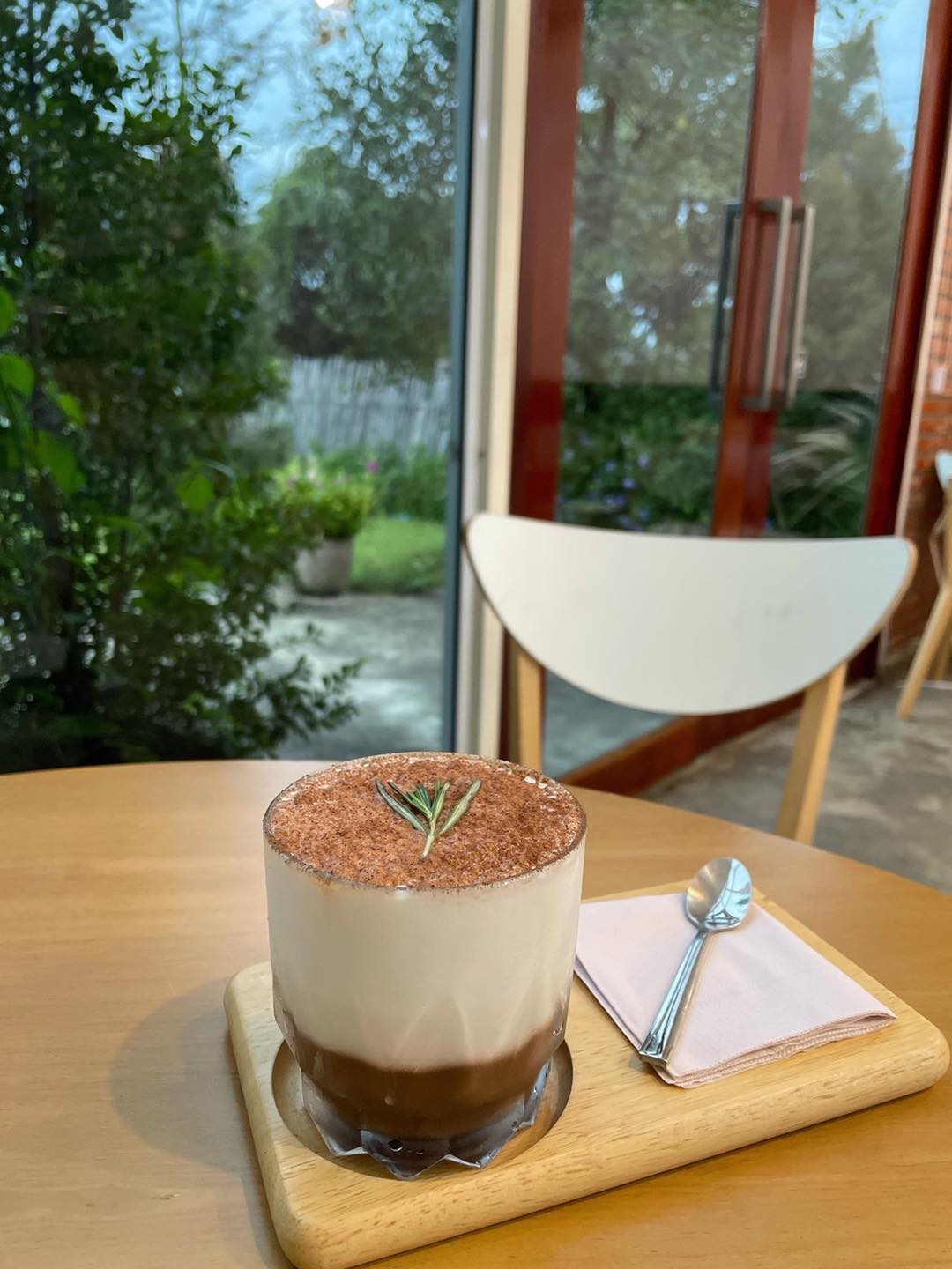 White House Forest, เกษม : KASEM Coffee, Rosie.nak, Luk Labb Coffee, Grande KAFE, KFD in Town, สวรรค์บ้านนา คาเฟ่ Food &amp; Drink, กอหญ้า คาเฟ่, ณ บุ่ง Coffee, polar polar CAFE', Yellow Pumpkin, ร้าน Yellow Pumpkin เปิดบริการตามปกติ 11.00-17.00 น. (ปิดวันพฤหัสบดี), I'm home cafe, ประจำอำเภอ, glinfon, 382 Space Café, La-Moon cafe'