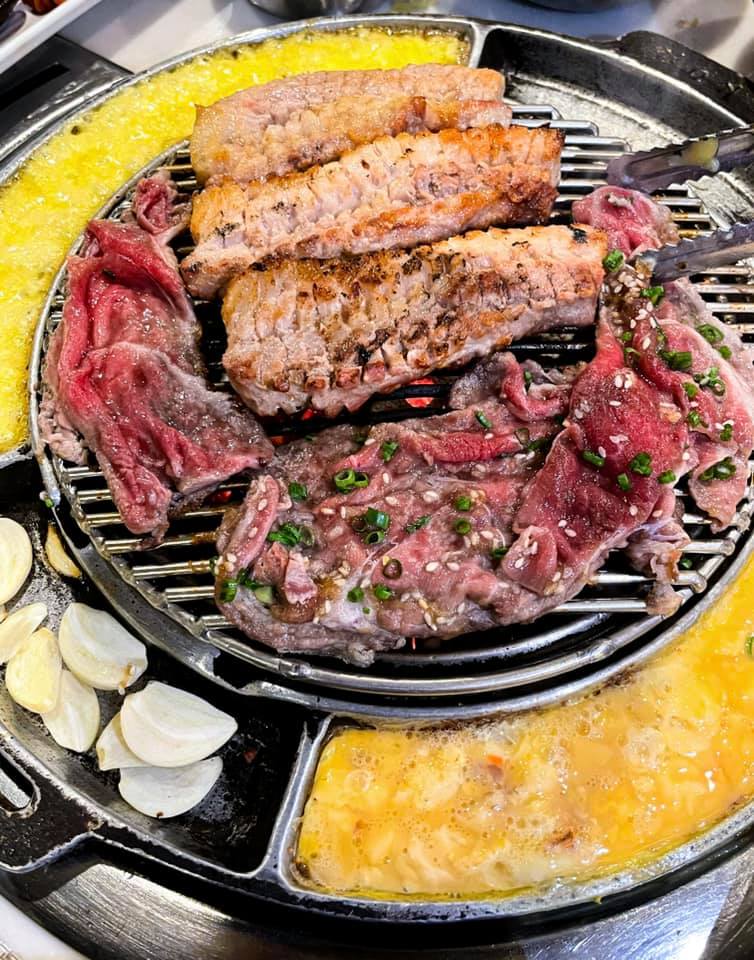 Gamsa_aree, Hana Korean BBQ, Yoon's Kitchen, Nene Korean BBQ Buffet, Kim's bbq, Saemaeul Thailand, Drum BBQ, Factory Buffet, GoGi SeKi, Seoul BBQ, Nammaejipthailand, The Tongkeungui, Seoul Garden, Kwang Han Roo, Jeju BBQ 제주 บุฟเฟ่ต์ปิ้งย่างเกาหลี, Palsaik Thailand, Kokinaemsae