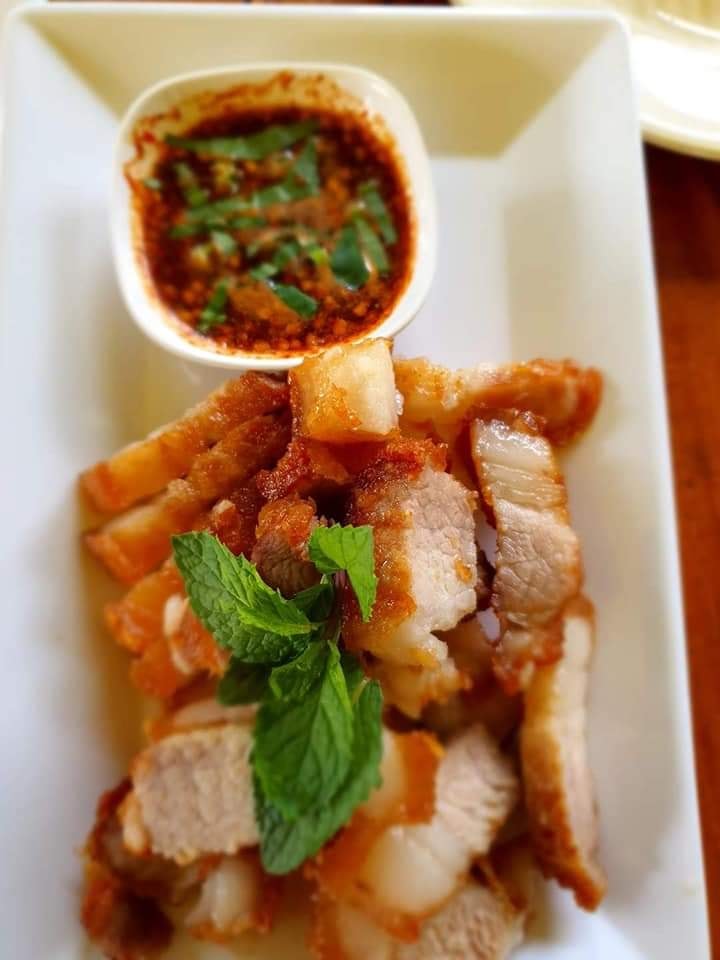 ชิมฮง คาเฟ่ - Chim Hong Cafe, Makesense, Kalamong, เดอ นา คาเฟ่, Benandson Cafe’, Chamcha Cafe, The Weekend Moka, เดี๋ยวเจอสวน&amp;คาเฟ่, Caffe' De Chalawan, Black Hat, Mouth Cafe, Apsara Café Phichit