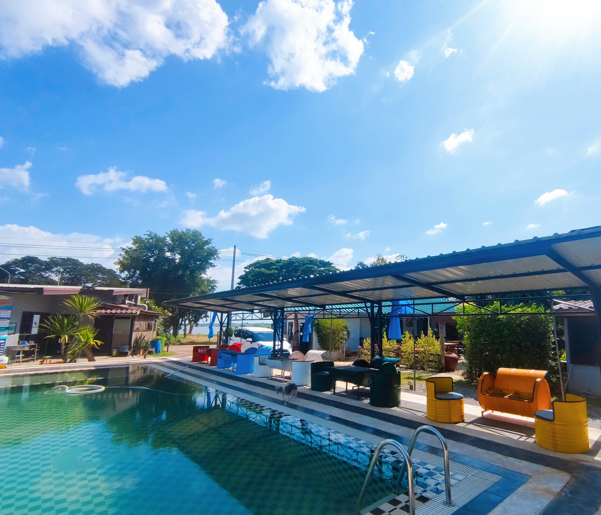 ชิมฮง คาเฟ่ - Chim Hong Cafe, Makesense, Kalamong, เดอ นา คาเฟ่, Benandson Cafe’, Chamcha Cafe, The Weekend Moka, เดี๋ยวเจอสวน&amp;คาเฟ่, Caffe' De Chalawan, Black Hat, Mouth Cafe, Apsara Café Phichit