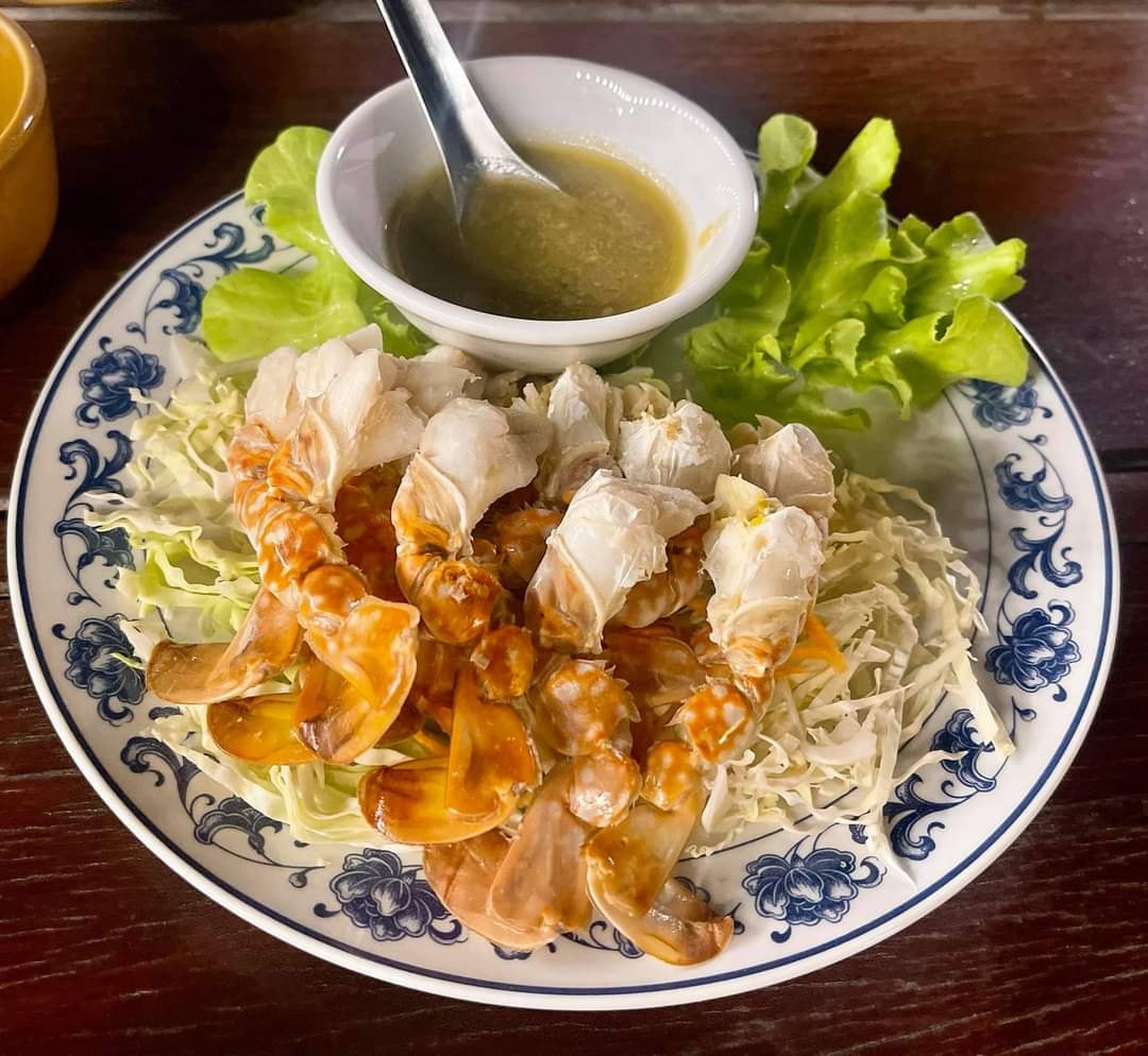 Pop View, ครัวบ้านกลางทะเล, Ripple Sea, ร้านลับหมึกช๊อต อ่าวอุดมซอย17, ร้านป๋าดำซีฟู้ด, ป้าแอ๊ดซีฟู๊ด, ติดดินซีฟู้ด, มุมอร่อย ศรีราชา, TOH CREW, เรือนน้ำซีฟู๊ด ศรีราชา, ครัวทะเล จันผา, ร้านอาหาร เฒ่าทะเล ซีฟู๊ด อ่าวอุดม, ร้านป้อมกินแล้วรวย