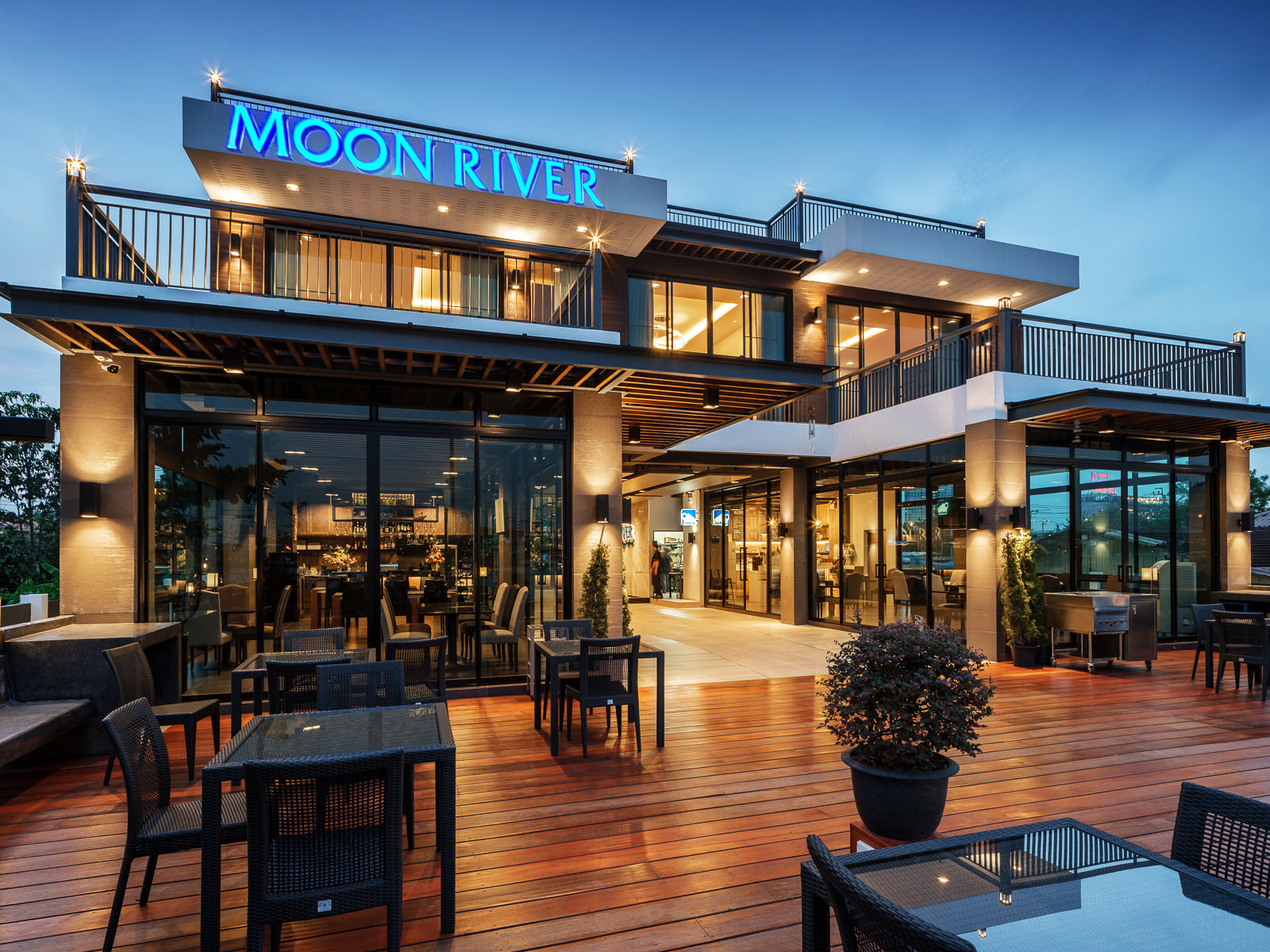 Rhapsody, บ้านส้มตำเมลดา พระนั่งเกล้า, โรงน้ำชา 90', Totoya, จุ่มจุ่ม อีสาน-ชาบู บุฟเฟ่ต์