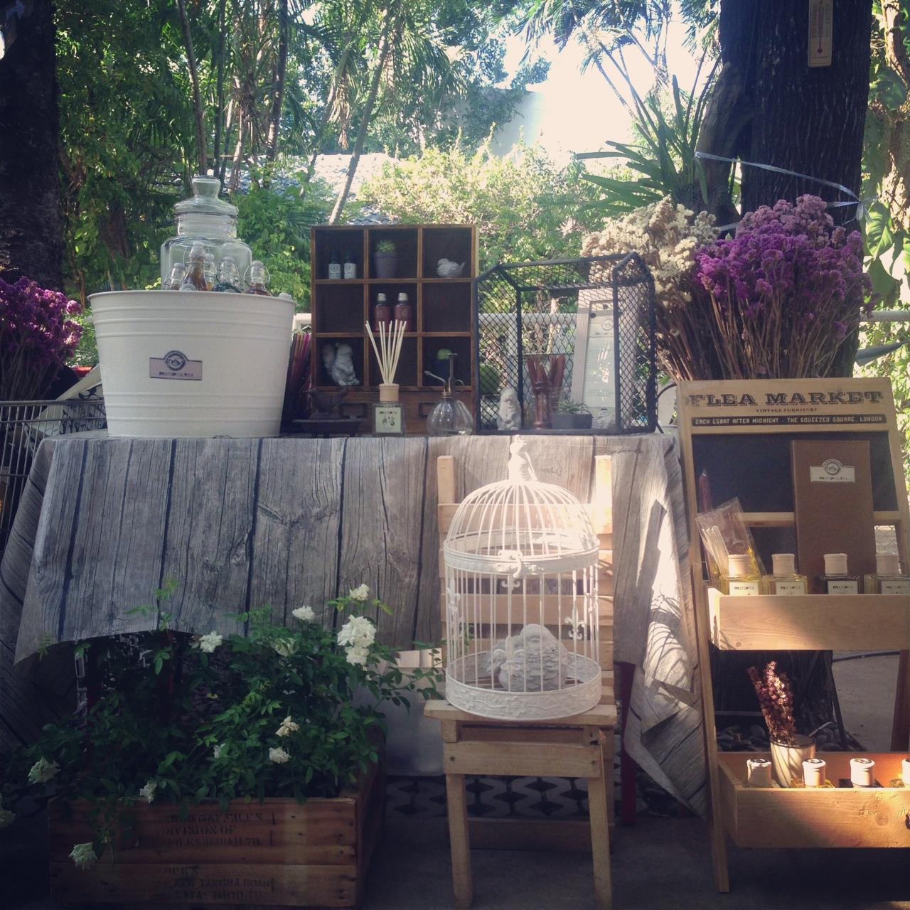 Ka-Num Home Cafe, mira cafe, สุขพอ-Sukpor, ลิ้มรส Limrot, RE - REST CAFE, BAMP : Beach &amp; Cafe, สุดา คาเฟ่ Suda Cafe", RAY CAFE, Top Seacret Beach Cafe, 25 Monday cafe', Tree House Cafe', Memory House Cafe HuaHin, B’day Cafe, 3pm cafe’, One &amp; Only Café, Bay Camp Cafe