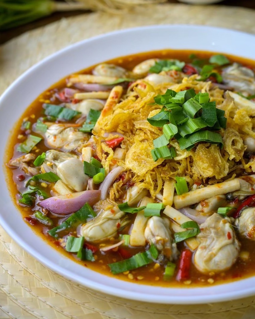 โคตรยำ ห้วยขวาง, Lehaha Lanzhou Ramen (สาขาห้วยขวาง), Kuang Seafood, เจ๊ติ๋มซีฟู้ดห้วยขวาง, เปลว ก๋วยเตี๋ยวต้มยำ, Rakuzen Time