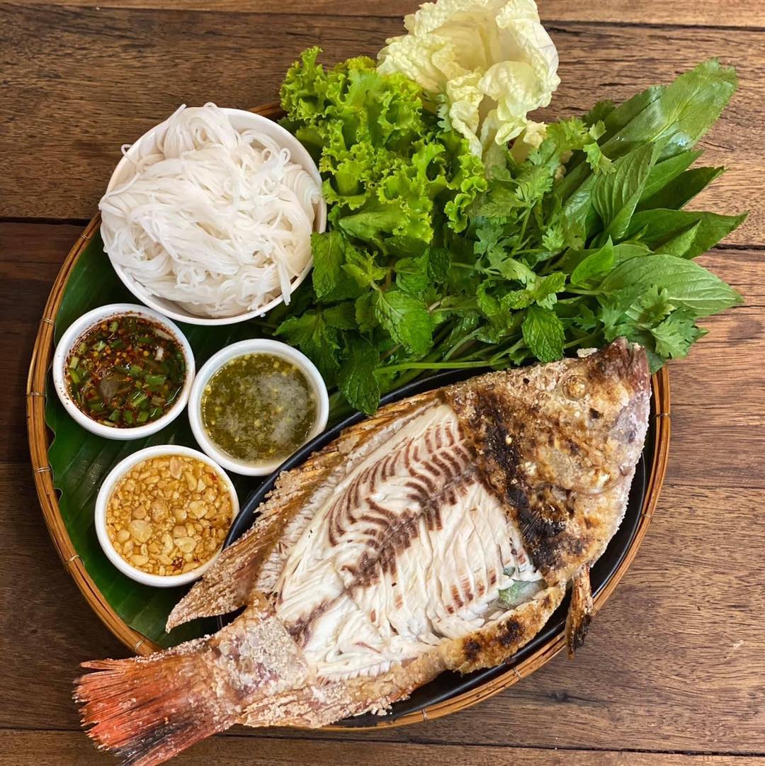 TokiDoki Curry Sutthisan, ส้มตำแฟร์สโตร์, จิน โถง กัว, Hinata, จีรพร อาหารเวียดนาม สาขาสุทธิสาร, ล้านนัวส์, อีเปีย, สมบูรณ์โภชนา, แหลมลูกชิ้นปลา, ก๋วยจั๊บน้ำข้นเเม่มูล, ก๋วยเตี๋ยวลุงหนั่นรัชดา, White Cosmo, Oba San 168, แสงทอง, ซุนหงอคง หม่าล่าปิ้งย่าง, ตังค์เต็มมีเนย, ลุงหนวด - เจ้าเก่า ห้วยขวาง by นายเครา, สุดที่รส - Sutthirot, Nene Korean BBQ Buffet, แซ่บวัน รัชดา, จิ้มจุ่มสุทธิพรเจ้าเก่า หน้า BU place, โคตรยำ ห้วยขวาง, Neta Fish&amp;Meat, Gyu-Ya Yakiniku, อั้งซิวฮะ, Hommari หอมมาริ, ร้านส้มตำ“ฅนมักตำ