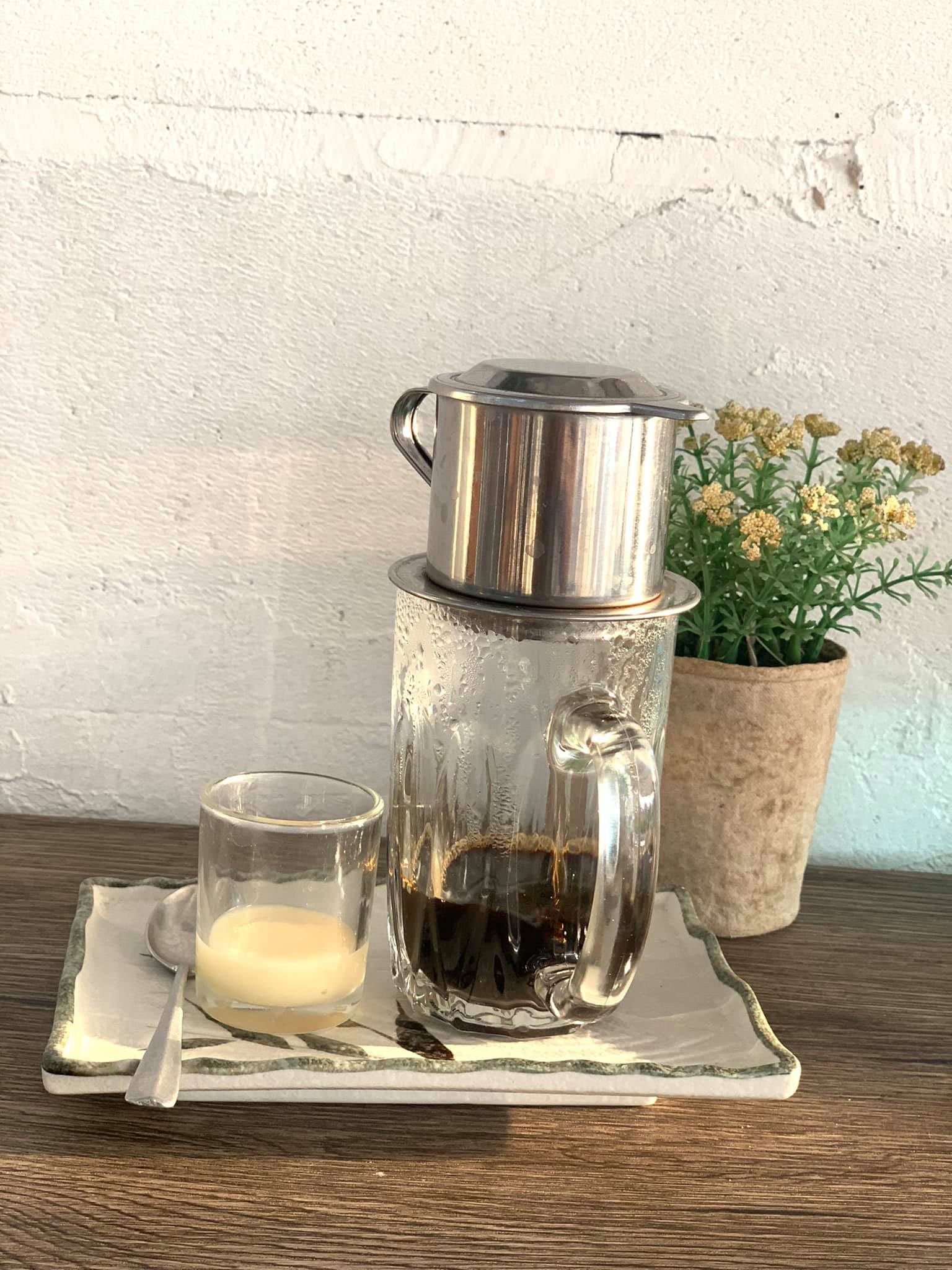 บ้านเฮง, บ้านป้าหลาย Breakfast &amp; Brunch , สุขนิยม, มาร์ อาหารเช้า ก๋วยเตี๋ยวต้มยำน้ำใส, • ญวน เร • อาหารเช้าเวียดนาม , ขอนแก่น, ร้านอาหารเช้าเอมโอช, ซุปเปอร์หมูอาหารเช้า, กอล์ฟ เอมโอช , ตี 5 - Breakfast, เฮียอู๋ เกาเหลาเลือดหมู, Eights A Day, ก๋วยเตี๋ยวเรือรสนิยมต้นตำรับ หมู่บ้านสายฝน ขอนแก่น, เฮือง ปากหม้อญวน ก๋วยจั๊บญวน ขอนแก่น, ชูรส - อาหารเช้า ขอนแก่น