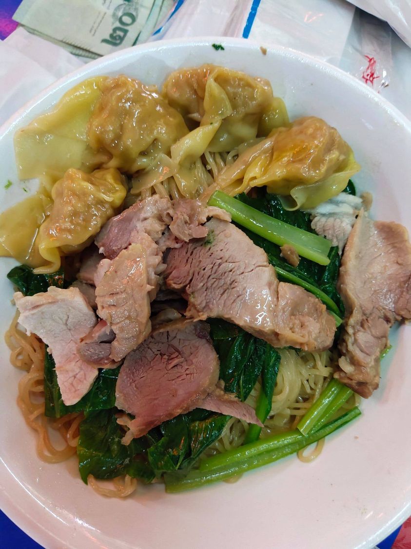 ติ๋มเกี๊ยวยักษ์, แกงกระหรี่คุณมาลี, Hongkong Dimsum, เหอ เฉิน ฟง, ข้าวขาหมูนายอุ๊ , เกี้ยมอี๋โบราณเจ๊ชุง, ขนมบั๊วเกี้ยไหหลำโบราณ, ข้าวขาหมูเฮียโอว, บะหมี่จับกัง เยาวราช, ก๋วยเตี๋ยวเป็ดนายเมา, ราดหน้า ท่ง ฮั่ว เฮง "เฮียตั๋ง", JAO.UN - 早安, ตี๋หยกกาแฟโบราณ, Lhong Tou Cafe, ZONG TER - 松德