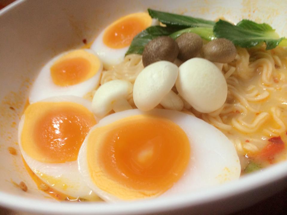 ก๋วยเตี๋ยวต้มยำเจ้ดำ200ปี, ก๋วยเตี๋ยวต้มยำนายฮัน, ปากแดงก๋วยเตี๋ยวต้มยำ, บ้านก๋วยเตี๋ยวต้มยำหมูเด้ง ลาดพร้าว101, ก๋วยเตี๋ยวต้มยำไข่ลาวา, ก๋วยเตี๋ยวต้มยำกากหมู สูตรโบราณ ท่าน้ำนนท์, เด็กเส้น, พี่อ้อ ก๋วยเตี๋ยวต้มยำกุ้ง