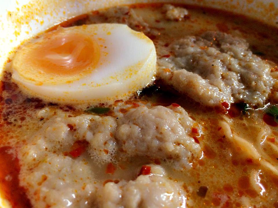 ก๋วยเตี๋ยวต้มยำเจ้ดำ200ปี, ก๋วยเตี๋ยวต้มยำนายฮัน, ปากแดงก๋วยเตี๋ยวต้มยำ, บ้านก๋วยเตี๋ยวต้มยำหมูเด้ง ลาดพร้าว101, ก๋วยเตี๋ยวต้มยำไข่ลาวา, ก๋วยเตี๋ยวต้มยำกากหมู สูตรโบราณ ท่าน้ำนนท์, เด็กเส้น, พี่อ้อ ก๋วยเตี๋ยวต้มยำกุ้ง