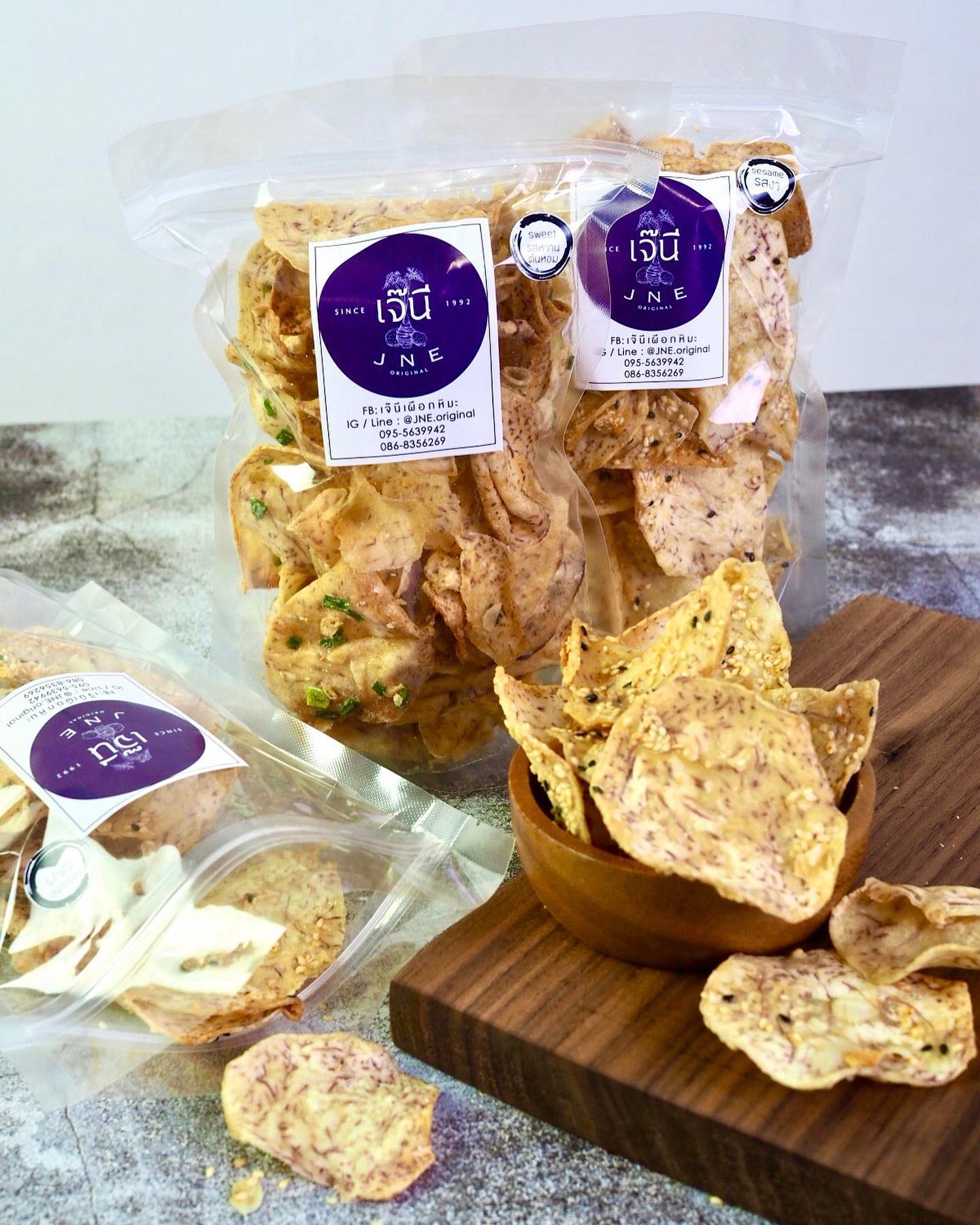 Anya Authentic Thai Cuisine, Kinu, สาขาเสาชิงช้า, ภูธรบาร์, ครัวอัปษร, สาขาถนนดินสอ, ขนมกุ๋ยช่ายเจ๊ต้อย, ตาชัยก๋วยเตี๋ยวสุโขทัย, โกปี๊เฮี้ยะไถ่กี่ ณ เสาชิงช้า, ไทยทำ เกาเหลาสมองหมู, จิต เตาถ่าน, ศิริพรโภชนา, มนต์ นมสด, เจ๊นี เผือกหิมะ, ลูกชิ้นหมูแพร่งนรา, นายอ้วนเย็นตาโฟเสาชิงช้า, สุขนิยม ขนมครกสิงคโปร์, ทิพย์สมัย ผัดไทยประตูผี, เช็งซิมอี๊ , สาขาเสาชิงช้า, Bite and Bond, ร้านติ่นฟง Tinn Feng, บรรพชน Bun Bar Chon, นมโจ เสาชิงช้า, ข้าวหมูแดงนายชุน