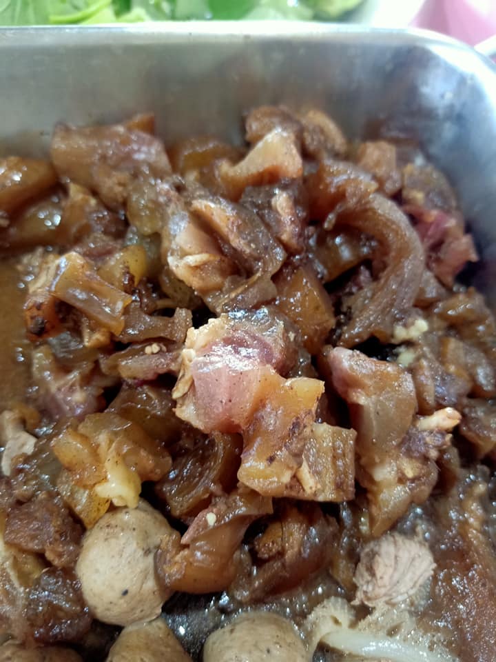 ก๋วยเตี๋ยวเรือในคลอง อยุธยา, กรุงเก่า"เตี๋ยวเรือ", ร้านก๋วยเตี๋ยวเรือโอ่งบนแพริมแม่น้ำน้อย, ก๋วยเตี๋ยวเรือกิมหลวน อยุธยา, ก๋วยเตี๋ยวเรือ ตาลเดี่ยว'เตี๋ยวเรือ, ก๋วยเตี๊ยวลุงแจ๊ะ (บัวหวาน), ร้านก๋วยเตี๋ยวตาไห (คลองท่อ), ก๋วยเตี๋ยวเรือแม่วันดี อยุธยา