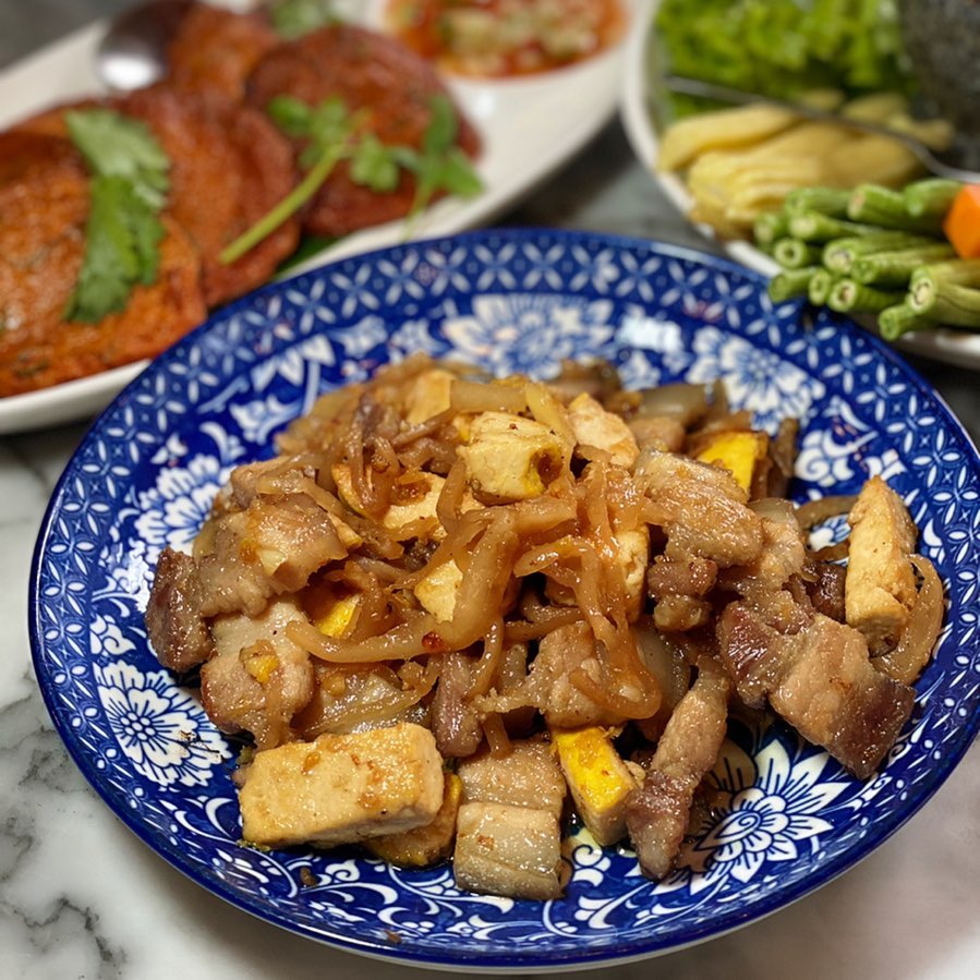 ท้ายเหมือง ร้านอาหารพื้นเมืองภูเก็ต, ชมจันทร์ Chomchan by Onechun, พิเศษ, หมอมูดง ภูเก็ต, ร้านเป็ดย่างเมโทรภูเก็ต - Since 1971, ตู้กับข้าว, โรตีน้ำแกงแถวน้ำ "ภูเก็ตมุสลิม"