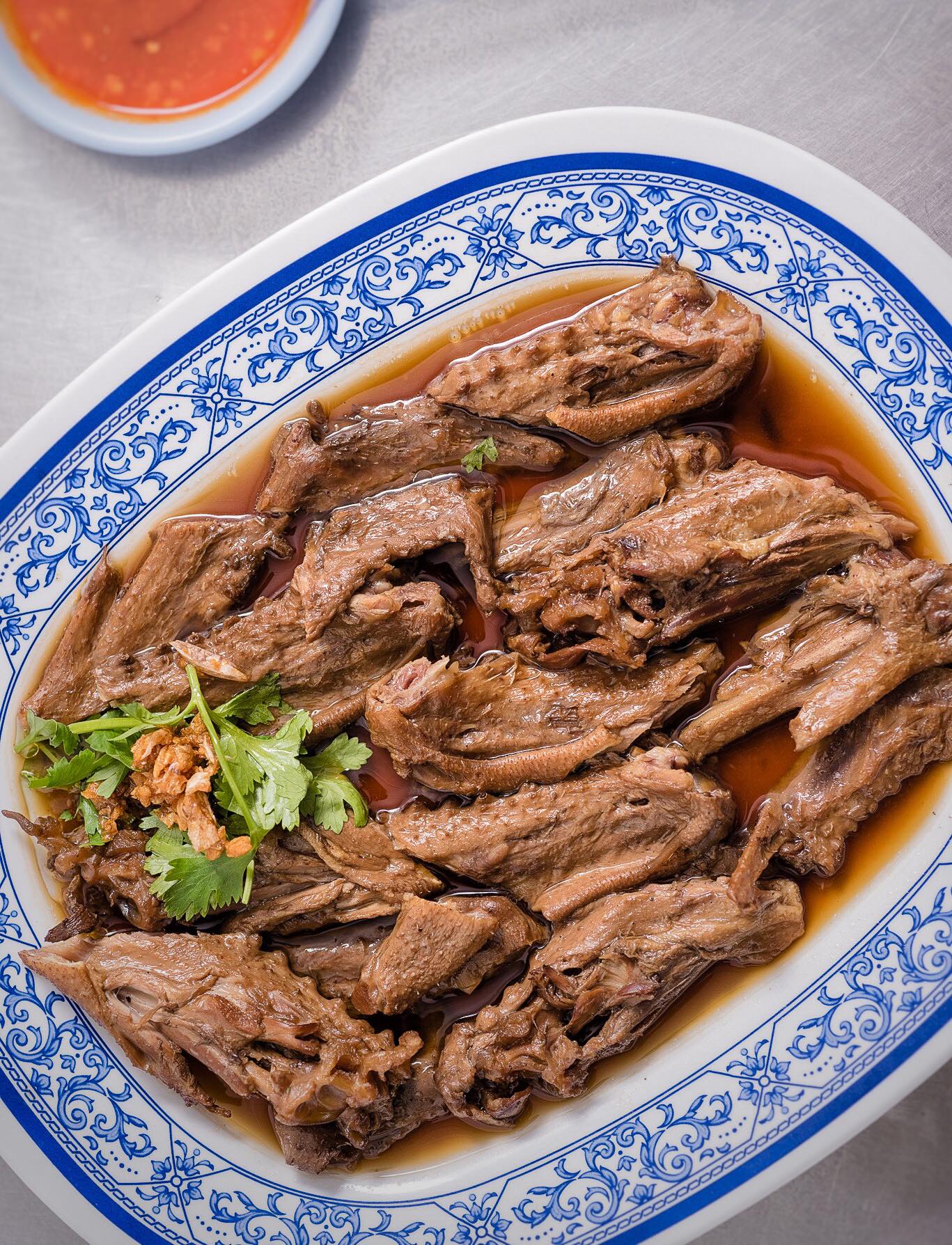 หมี่สะปำ คุณยายเจียร ภูเก็ต, ร้านก๋วยเตี๋ยวเนื้อวัวรับอรุณ, หมี่อ่าวเก, หมี่น้ำกุ้ง อ่าวเก ถนน พูนผล, กิตติก๋วยเตี๋ยวเป็ด ภูเก็ต, ก๋วยเตี๋ยวเรือราไวย์ ซอยใสยวน, ร้านก๋วยเตี๋ยวเรือสี่พระยา (สาขาฉลอง), กิมท้อ นครปฐม, ก๋วยเตี๋ยวลูกชิ้นเนื้อรามา, หมี่แป๊ะเถว, ร้านหมี่โป๋เบี๋ยน, ก๋วยเตี๋ยวเรืออัมพวาภูเก็ต