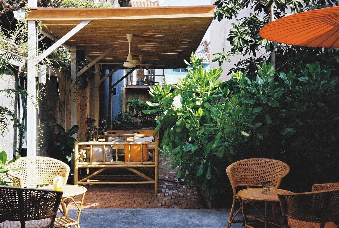 MOONSTo̲̲NE, Bread Crumbs Cafe, Happy Cafe and Minifarm, เสื่อผืน หมอนใบ, WA-Phuket, Honest Coffee &amp; Service, Grove Phuket, RYN, DouBrew Coffee &amp; Craft, The Tent, หนัง(สือ)2521