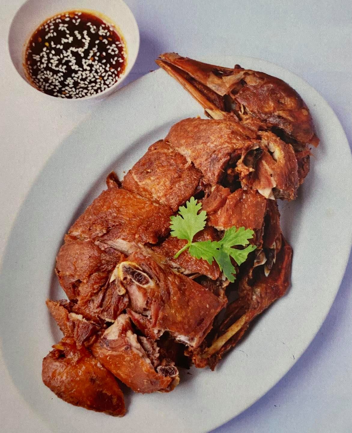 ครัวเจ๊นงค์ซีฟู๊ด, แม่ลูกจันทน์, สาขาบางตะบูน, โคตรหมู, ครัวริมเล ปูเป็น, Luckyseafood 2, ครัวไข่มุกปูเป็น, เจ๊เหมียวทะเลสด, เปลญวน เพชรบุรี, ครัวเพชรน้ำฟ้า, วิวทะเลซีฟู้ดชะอำ, ป้าหยัน, พวงเพชร, ครัวห้วยทราย, กิ่งกาญจน์, รีแล็กซ์ เพชรบุรี, เรือแลเล บางตะบูน, สวนอาหาร "ล้านอร่อย", บางตะบูนเบย์, ครัวปรียานนท์ หาดเจ้าสำราญ, สังเวียนซีฟู้ด Sungwean seafood