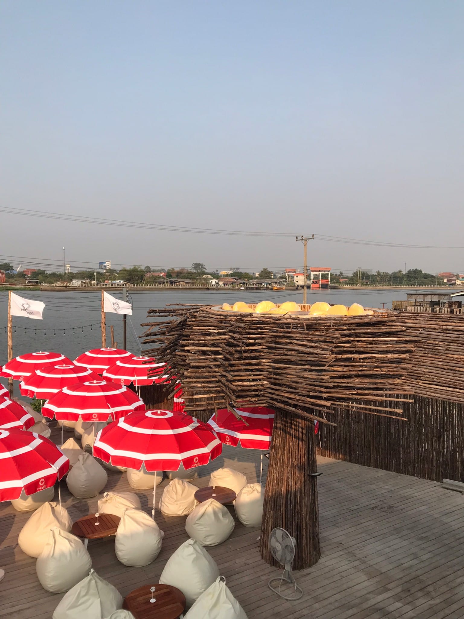 รำไร, ธรรมชาติโอชา, Rangnok Cafe&amp;Bar, บ้านท่าน้ำนนท์ Chaopraya antique Cafe, THE COUSIN, เพลิน Zaab Cafe, สายน้ำคาเฟ่ เกาะเกร็ด, สวนกู เดอะคาเฟ่, กาแฟบ้านเลขที่ ๑, 5522cafe, Rongsi Studio, คลองอ้อมคาเฟ่, คาเฟ่บ้านเฮีย