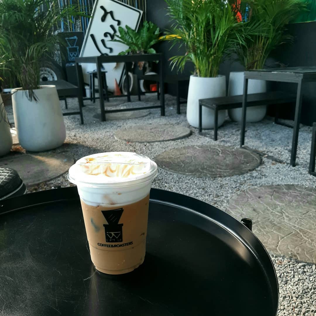 พริบพรี คาเฟ่, FOX COFF, Begiin, Coco&amp;coff, Good time Cafe', Me Cafe' Phetchaburi, Tumlay Cafe &amp; Bar, Ka-nod Café, พิเศษ กาแฟ, อากงคาเฟ่, LoveBread Thailand, SPACE TIME Cafe’ Phetchaburi, ณ โรงนา คาเฟ่