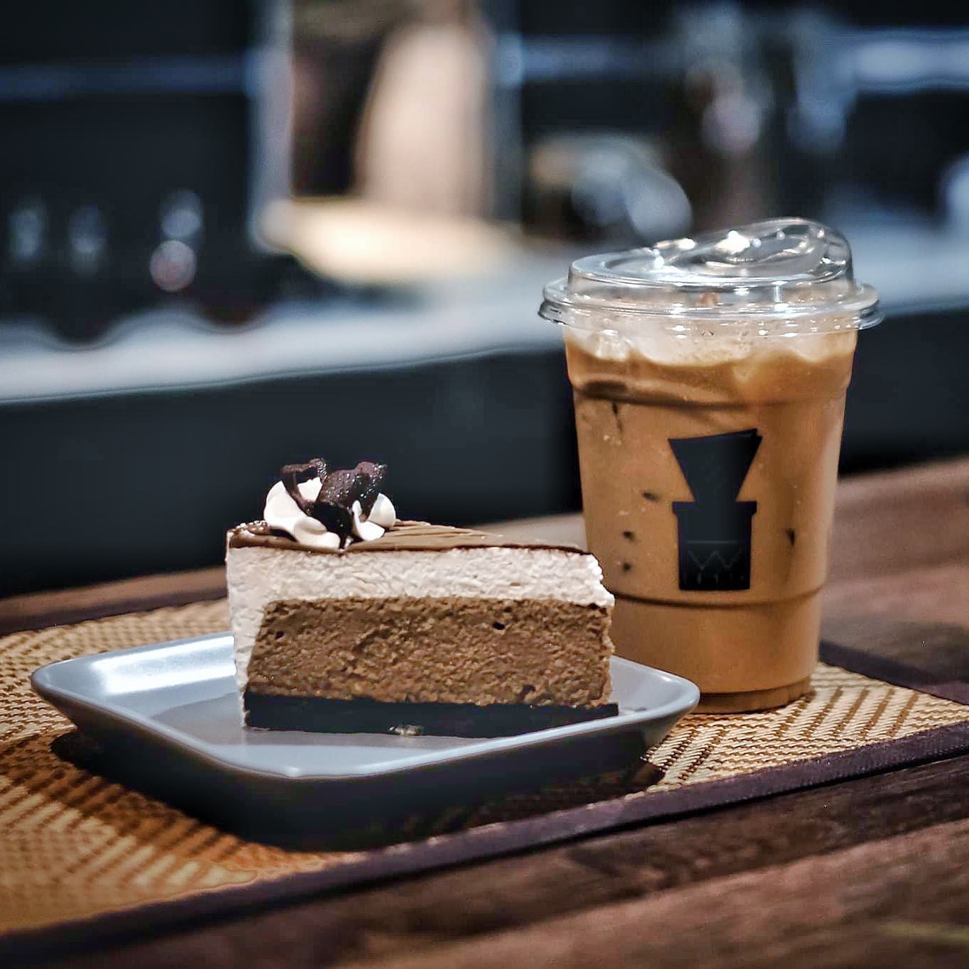 พริบพรี คาเฟ่, FOX COFF, Begiin, Coco&amp;coff, Good time Cafe', Me Cafe' Phetchaburi, Tumlay Cafe &amp; Bar, Ka-nod Café, พิเศษ กาแฟ, อากงคาเฟ่, LoveBread Thailand, SPACE TIME Cafe’ Phetchaburi, ณ โรงนา คาเฟ่