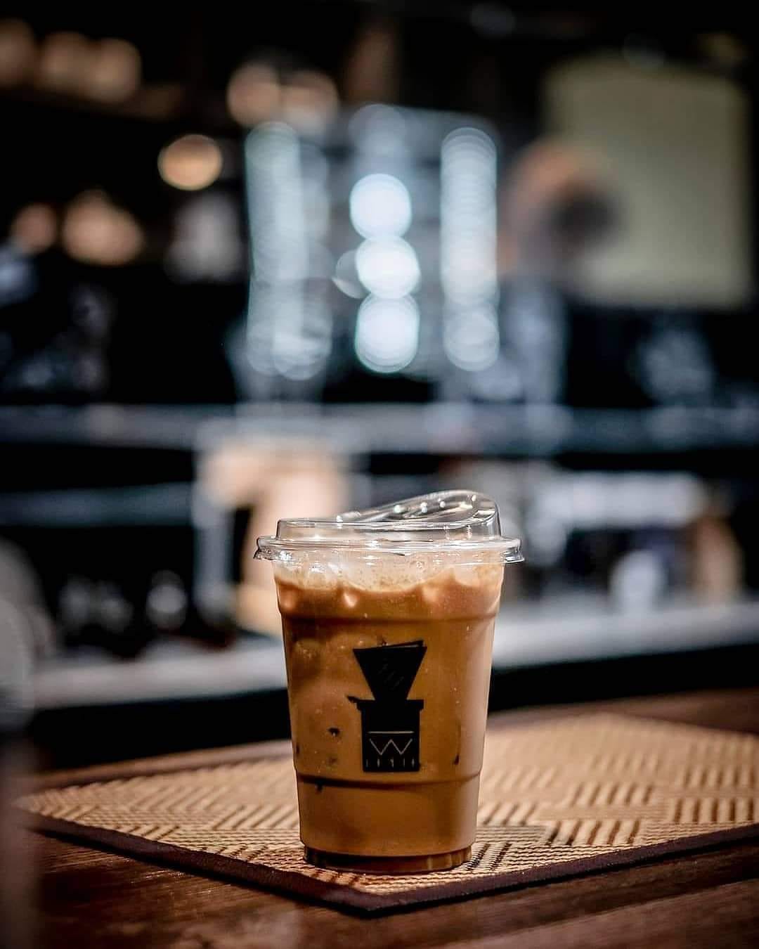 พริบพรี คาเฟ่, FOX COFF, Begiin, Coco&amp;coff, Good time Cafe', Me Cafe' Phetchaburi, Tumlay Cafe &amp; Bar, Ka-nod Café, พิเศษ กาแฟ, อากงคาเฟ่, LoveBread Thailand, SPACE TIME Cafe’ Phetchaburi, ณ โรงนา คาเฟ่