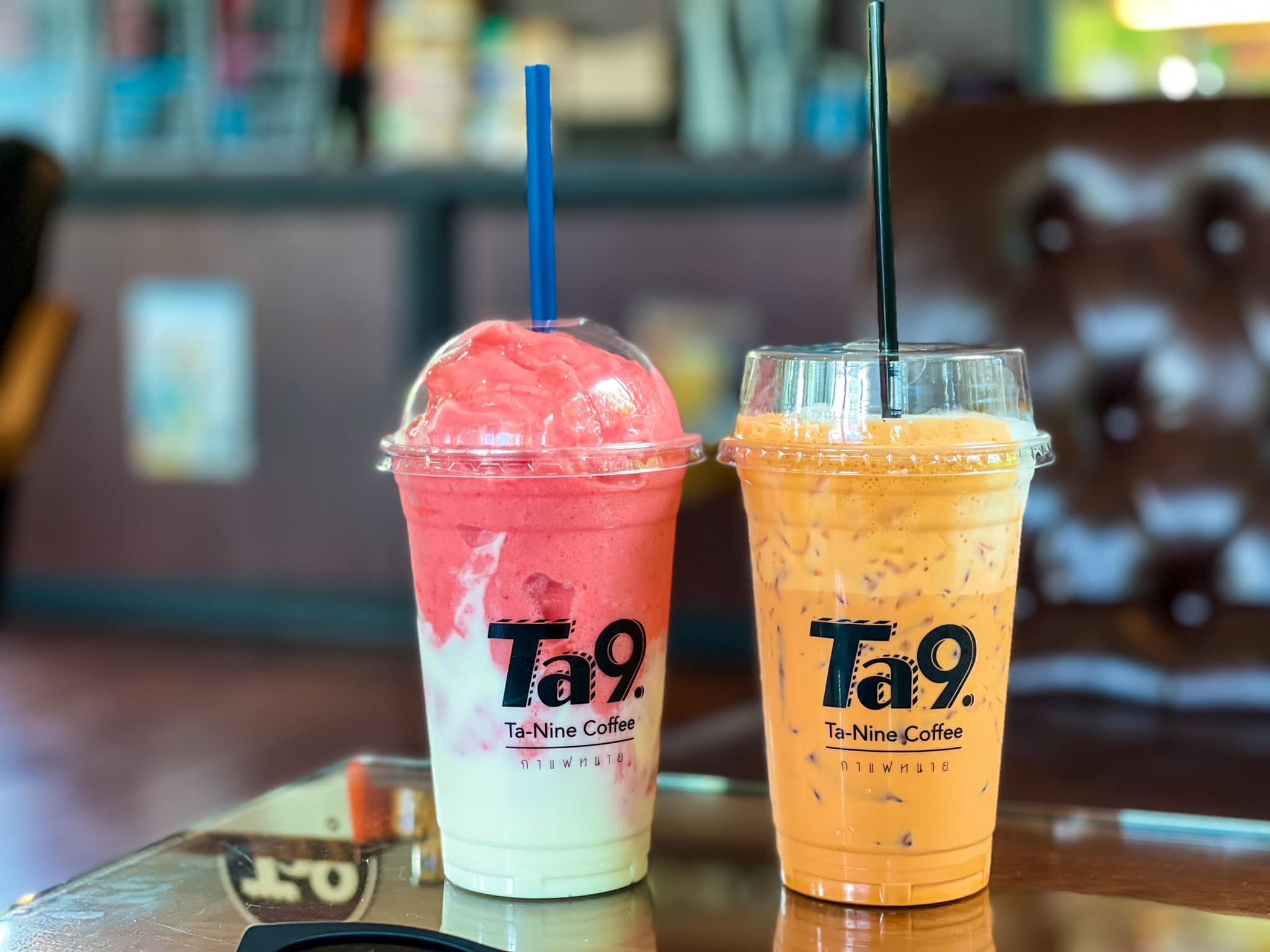 พริบพรี คาเฟ่, FOX COFF, Begiin, Coco&amp;coff, Good time Cafe', Me Cafe' Phetchaburi, Tumlay Cafe &amp; Bar, Ka-nod Café, พิเศษ กาแฟ, อากงคาเฟ่, LoveBread Thailand, SPACE TIME Cafe’ Phetchaburi, ณ โรงนา คาเฟ่