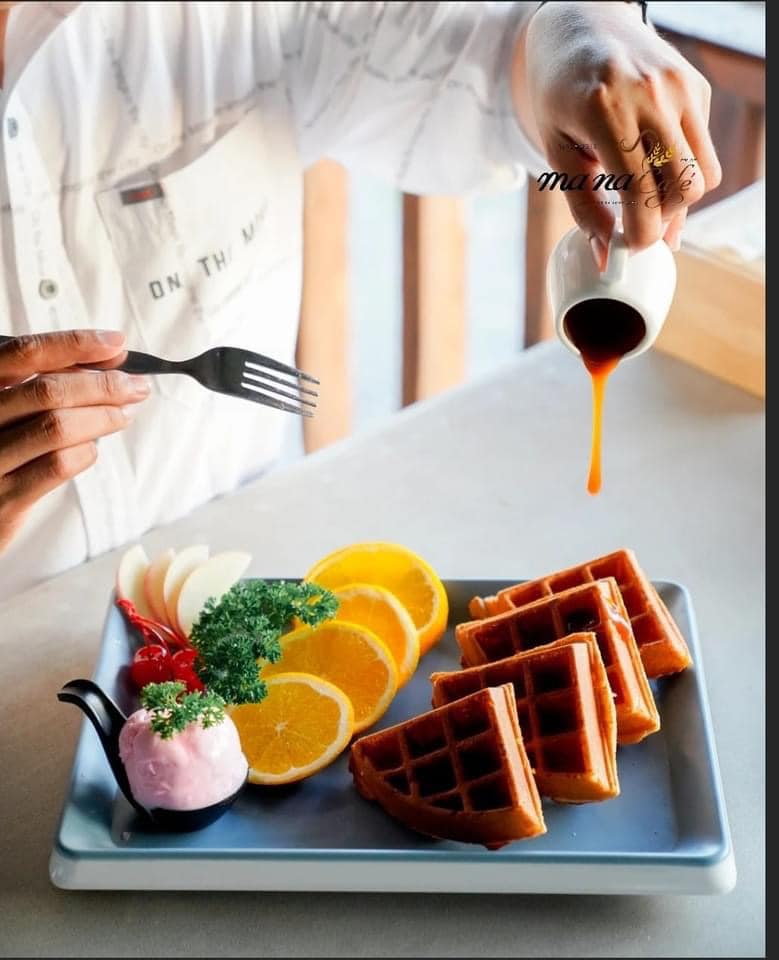 Unplan, ma na cafe', ปลาชุม : Plachum Café &amp; Bistro, Nava House Café - นาวา เฮ้าส์ คาเฟ่, Coffee 123, FarmVille Chachoengsao, บ้านพระจันทร์เวียน, กรีนวิลล์ ผักสลัดเสิร์ฟจากฟาร์ม , D•presso cafe, Baan Melon Desert, Red Cat Cafe ตลาดบ้านใหม่, Lifehouse Cafe &amp; Kitchen, T13 Café