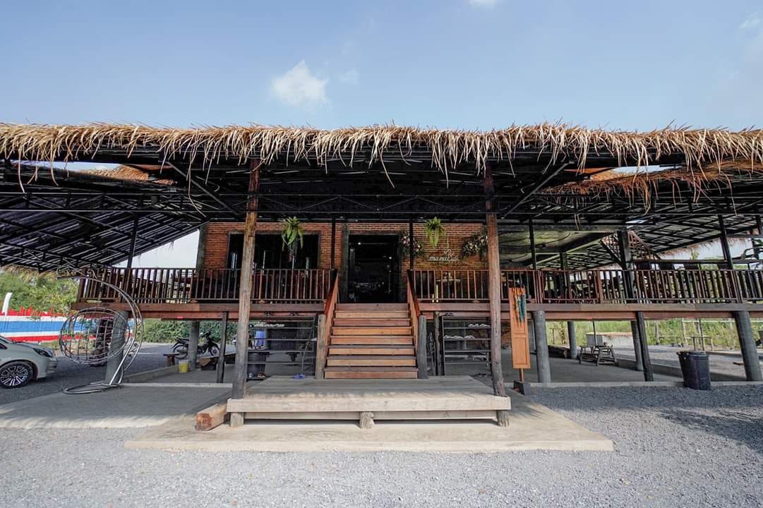 Unplan, ma na cafe', ปลาชุม : Plachum Café &amp; Bistro, Nava House Café - นาวา เฮ้าส์ คาเฟ่, Coffee 123, FarmVille Chachoengsao, บ้านพระจันทร์เวียน, กรีนวิลล์ ผักสลัดเสิร์ฟจากฟาร์ม , D•presso cafe, Baan Melon Desert, Red Cat Cafe ตลาดบ้านใหม่, Lifehouse Cafe &amp; Kitchen, T13 Café