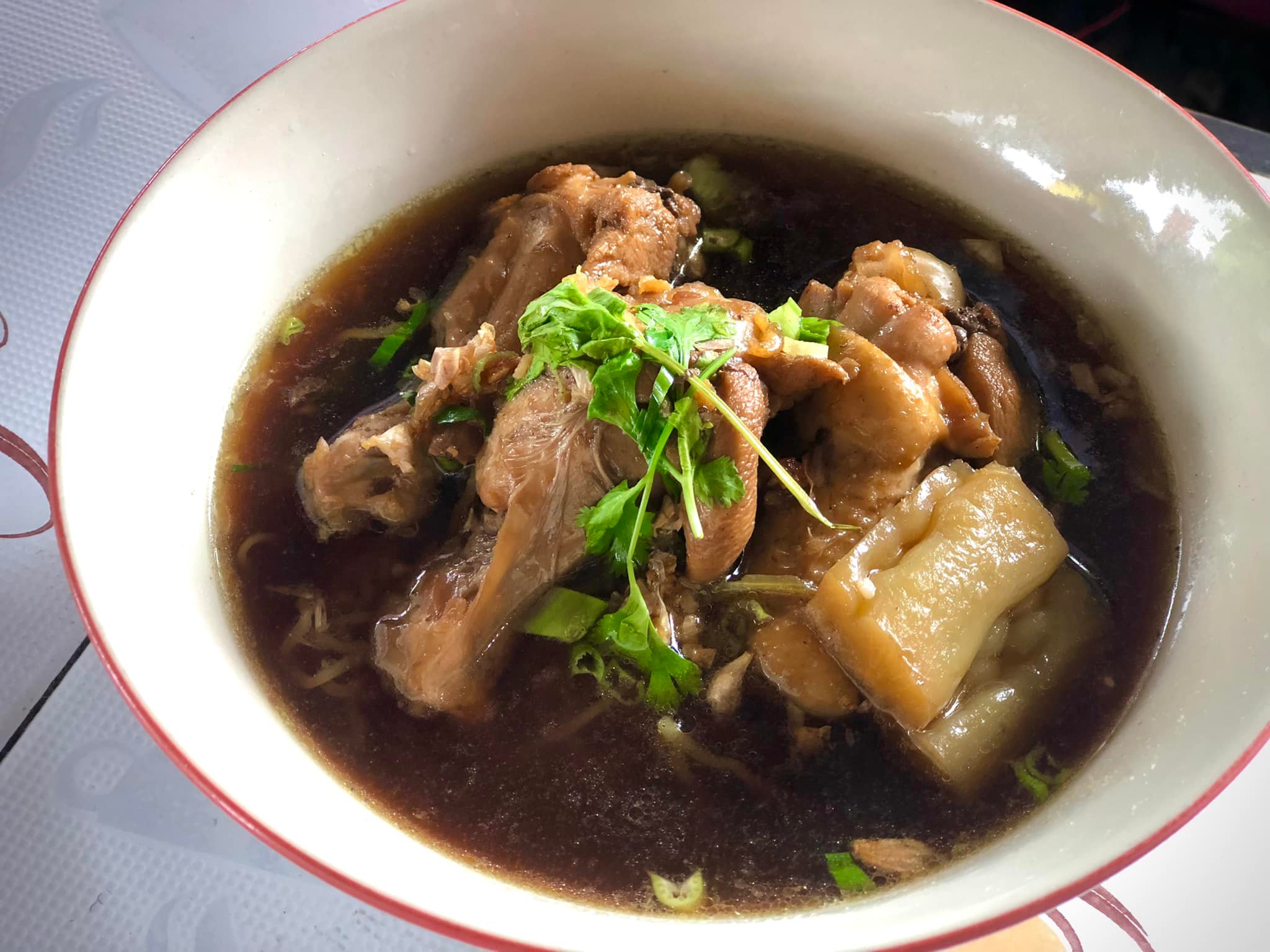 นิยมบุฟเฟ่ต์ ก๋วยเตี๋ยวไก่มะระ, ก๋วยเตี๋ยวเรือ จ้าวคุณ Jaokhun ปากน้ำ สมุทรปราการ, นายท่าน, เฮียปิงลูกชิ้นปลาหมึก, สำรวยก๋วยเตี๋ยวเนื้อ วัดอโศการาม, ก๋วยเตี๋ยวเรือเติมบุญ, ก๋วยเตี๋ยวปลื้ม เนื้อตุ๋น หมูตุ๋น, ก๋วยเตี๋ยวเนื้อ เจ๊หงษ์ แพรกษา, ก๋วยเตี๋ยวเป็ดเจ๊เต็ง, ต.รุ่งโรจน์ ลูกชิ้นปลา, เนื้อตุ๋น แม่ประคำ อร่อยที่สุดในโลก 24 ชม., เจ๊ลี ก๋วยเตี๋ยวเรืออยุธยา รสเด็ด, ติ๋มก๋วยเตี๋ยวเป็ด, ก๋วยเตี๋ยวลูกชิ้นยักษ์ - สะพานเขียว, ก๋วยเตี๋ยวดาวทอง, ก๋วยเตี๋ยวข้ามฟาก, สถานีรถไฟฟ้าทิพวัล-แบริ่งเก่า, ก๋วยเตี๋ยวเรือตรากบ ปั๊ม ปตท.สมจิตร, เจ๊ดา ก๋วยเตี๋ยวเป็ด ปากน้ำ