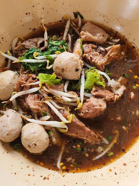 นิยมบุฟเฟ่ต์ ก๋วยเตี๋ยวไก่มะระ, ก๋วยเตี๋ยวเรือ จ้าวคุณ Jaokhun ปากน้ำ สมุทรปราการ, นายท่าน, เฮียปิงลูกชิ้นปลาหมึก, สำรวยก๋วยเตี๋ยวเนื้อ วัดอโศการาม, ก๋วยเตี๋ยวเรือเติมบุญ, ก๋วยเตี๋ยวปลื้ม เนื้อตุ๋น หมูตุ๋น, ก๋วยเตี๋ยวเนื้อ เจ๊หงษ์ แพรกษา, ก๋วยเตี๋ยวเป็ดเจ๊เต็ง, ต.รุ่งโรจน์ ลูกชิ้นปลา, เนื้อตุ๋น แม่ประคำ อร่อยที่สุดในโลก 24 ชม., เจ๊ลี ก๋วยเตี๋ยวเรืออยุธยา รสเด็ด, ติ๋มก๋วยเตี๋ยวเป็ด, ก๋วยเตี๋ยวลูกชิ้นยักษ์ - สะพานเขียว, ก๋วยเตี๋ยวดาวทอง, ก๋วยเตี๋ยวข้ามฟาก, สถานีรถไฟฟ้าทิพวัล-แบริ่งเก่า, ก๋วยเตี๋ยวเรือตรากบ ปั๊ม ปตท.สมจิตร, เจ๊ดา ก๋วยเตี๋ยวเป็ด ปากน้ำ