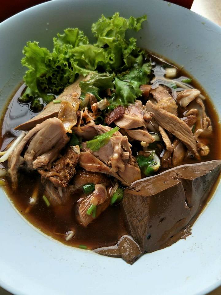 นิยมบุฟเฟ่ต์ ก๋วยเตี๋ยวไก่มะระ, ก๋วยเตี๋ยวเรือ จ้าวคุณ Jaokhun ปากน้ำ สมุทรปราการ, นายท่าน, เฮียปิงลูกชิ้นปลาหมึก, สำรวยก๋วยเตี๋ยวเนื้อ วัดอโศการาม, ก๋วยเตี๋ยวเรือเติมบุญ, ก๋วยเตี๋ยวปลื้ม เนื้อตุ๋น หมูตุ๋น, ก๋วยเตี๋ยวเนื้อ เจ๊หงษ์ แพรกษา, ก๋วยเตี๋ยวเป็ดเจ๊เต็ง, ต.รุ่งโรจน์ ลูกชิ้นปลา, เนื้อตุ๋น แม่ประคำ อร่อยที่สุดในโลก 24 ชม., เจ๊ลี ก๋วยเตี๋ยวเรืออยุธยา รสเด็ด, ติ๋มก๋วยเตี๋ยวเป็ด, ก๋วยเตี๋ยวลูกชิ้นยักษ์ - สะพานเขียว, ก๋วยเตี๋ยวดาวทอง, ก๋วยเตี๋ยวข้ามฟาก, สถานีรถไฟฟ้าทิพวัล-แบริ่งเก่า, ก๋วยเตี๋ยวเรือตรากบ ปั๊ม ปตท.สมจิตร, เจ๊ดา ก๋วยเตี๋ยวเป็ด ปากน้ำ