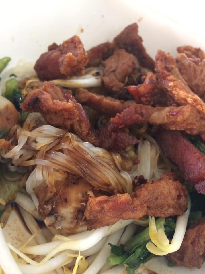 นิยมบุฟเฟ่ต์ ก๋วยเตี๋ยวไก่มะระ, ก๋วยเตี๋ยวเรือ จ้าวคุณ Jaokhun ปากน้ำ สมุทรปราการ, นายท่าน, เฮียปิงลูกชิ้นปลาหมึก, สำรวยก๋วยเตี๋ยวเนื้อ วัดอโศการาม, ก๋วยเตี๋ยวเรือเติมบุญ, ก๋วยเตี๋ยวปลื้ม เนื้อตุ๋น หมูตุ๋น, ก๋วยเตี๋ยวเนื้อ เจ๊หงษ์ แพรกษา, ก๋วยเตี๋ยวเป็ดเจ๊เต็ง, ต.รุ่งโรจน์ ลูกชิ้นปลา, เนื้อตุ๋น แม่ประคำ อร่อยที่สุดในโลก 24 ชม., เจ๊ลี ก๋วยเตี๋ยวเรืออยุธยา รสเด็ด, ติ๋มก๋วยเตี๋ยวเป็ด, ก๋วยเตี๋ยวลูกชิ้นยักษ์ - สะพานเขียว, ก๋วยเตี๋ยวดาวทอง, ก๋วยเตี๋ยวข้ามฟาก, สถานีรถไฟฟ้าทิพวัล-แบริ่งเก่า, ก๋วยเตี๋ยวเรือตรากบ ปั๊ม ปตท.สมจิตร, เจ๊ดา ก๋วยเตี๋ยวเป็ด ปากน้ำ