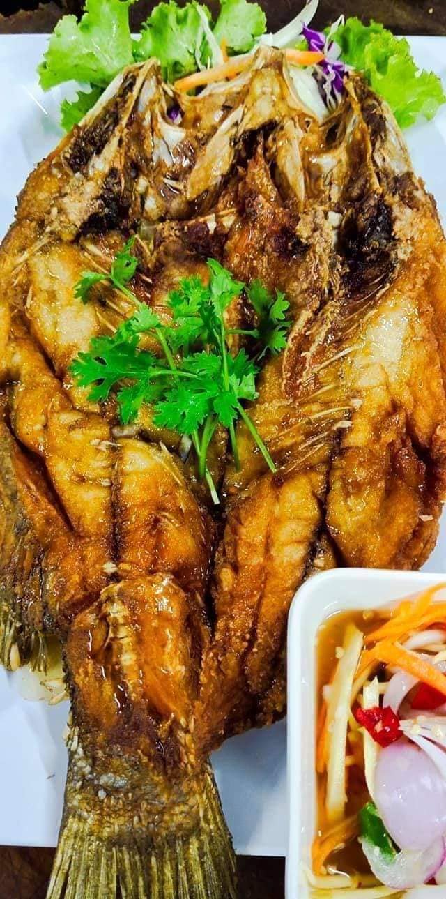 ข้าวเปิ๊ปยายเครื่อง, กับข้าวกับปลา, สินวนา, เฟื่องฟ้า, บ้านครูอิ๋ว, สิบสองหน่วยตัด, ร้านอาหารลุงจ้อย สุโขทัย, ก๋วยเตี๋ยวสุโขทัย ไม้กลางกรุง, Pizza House, Phum Phor ภูมิพ่อ, รักชาติ พาเพลิน ศรีสำโรง, ณ โขทัย, กุ๊กเหมียน, ป้าอ้วนหมูจุ่ม 2