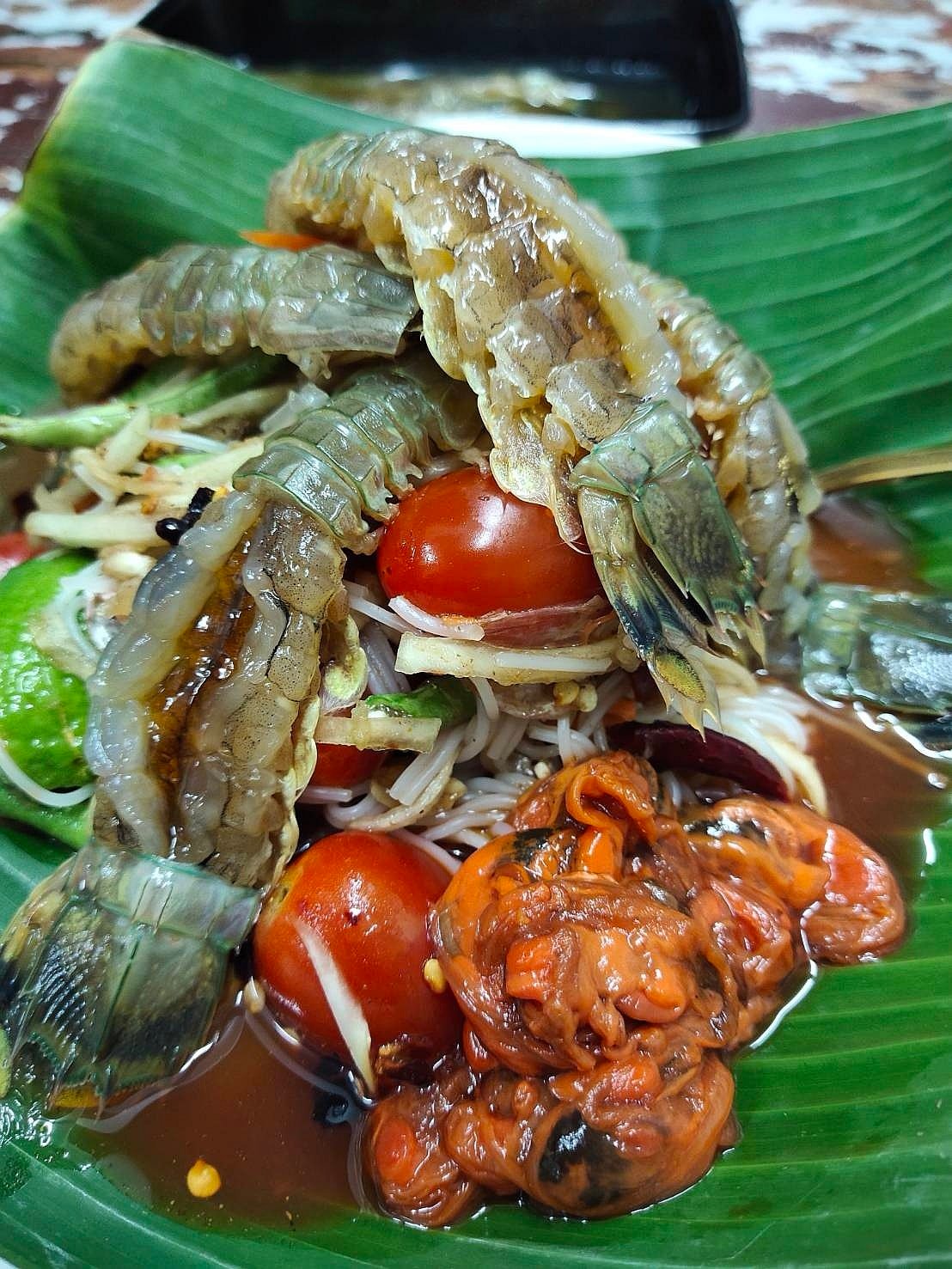 ข้าวเปิ๊ปยายเครื่อง, กับข้าวกับปลา, สินวนา, เฟื่องฟ้า, บ้านครูอิ๋ว, สิบสองหน่วยตัด, ร้านอาหารลุงจ้อย สุโขทัย, ก๋วยเตี๋ยวสุโขทัย ไม้กลางกรุง, Pizza House, Phum Phor ภูมิพ่อ, รักชาติ พาเพลิน ศรีสำโรง, ณ โขทัย, กุ๊กเหมียน, ป้าอ้วนหมูจุ่ม 2