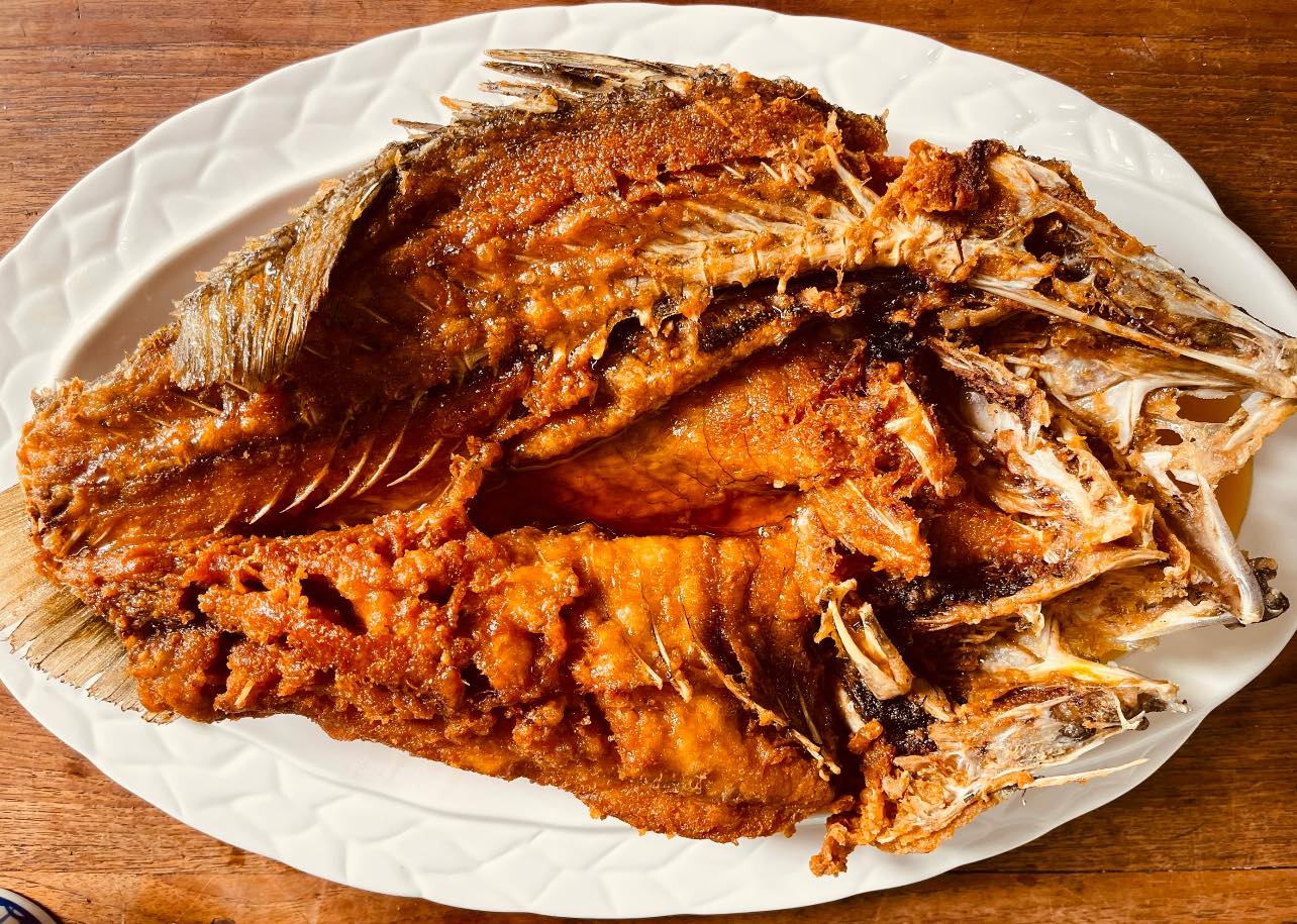 ข้าวเปิ๊ปยายเครื่อง, กับข้าวกับปลา, สินวนา, เฟื่องฟ้า, บ้านครูอิ๋ว, สิบสองหน่วยตัด, ร้านอาหารลุงจ้อย สุโขทัย, ก๋วยเตี๋ยวสุโขทัย ไม้กลางกรุง, Pizza House, Phum Phor ภูมิพ่อ, รักชาติ พาเพลิน ศรีสำโรง, ณ โขทัย, กุ๊กเหมียน, ป้าอ้วนหมูจุ่ม 2