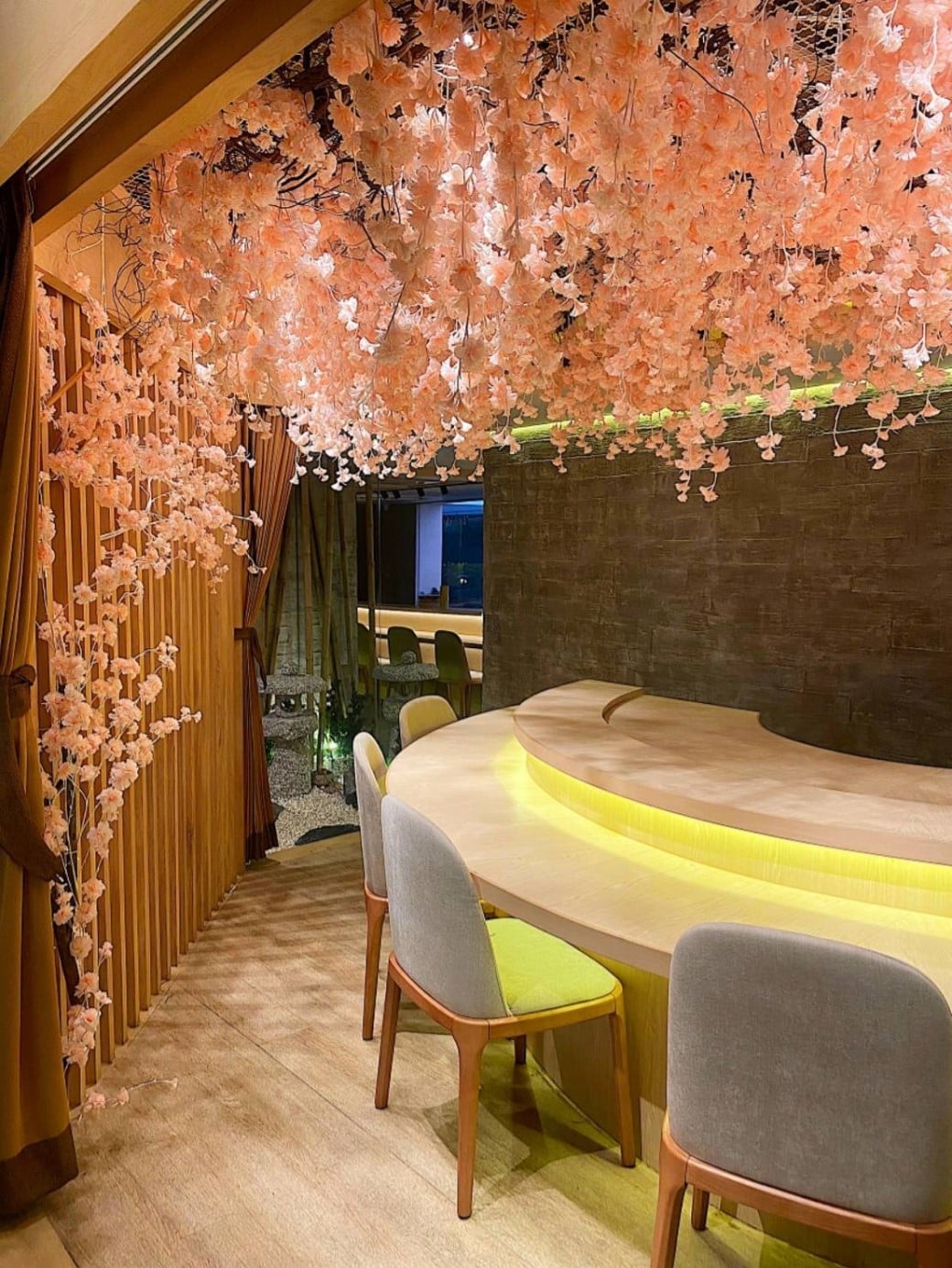 Kozue Omakase, Koko Japanese Restaurant, Karawa Omakase, Shibui Omakase ชิบูอิ, Shoko Omakase, Mono Sei Omakase, Akako Omakase, MASA - Otaru Masazushi, Homura Wagyu Omakase, Umi Gaysorn Village, Shinsei Authentic Sushi, HOSHI JAPANESE RESTAURANT สาขาพระราม 6, Ichika Omakase