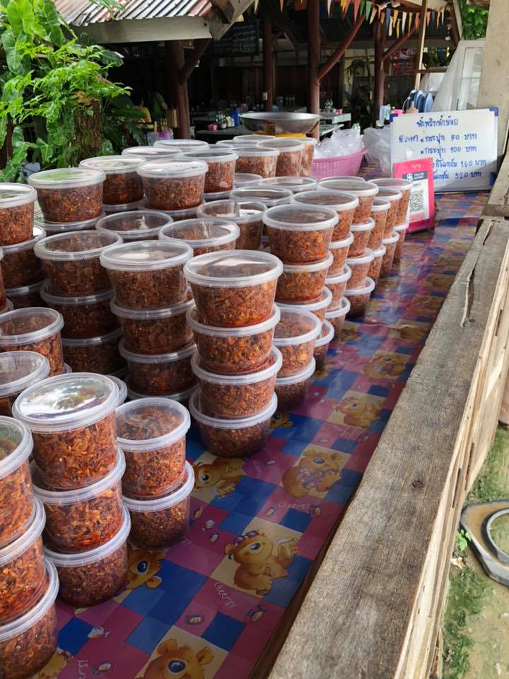 ฮอม Hom 2493, บ้านม่อนนกยูง, Kim's Cafe', ครัวจิ้นสด อาหารพื้นเมือง, ปั๋นใจ๋, สวนไซทอง ไส้กรอกเผาเตาดิน, ป้าแป้งเย็นตาโฟ ประตูชัย, ฮักเส้น ก๋วยเตี๋ยวต้มยำเมืองแพร่, ขนมเส้นน้ำย้อย กาดน้ำทอง -โจหยก, วีวี่ (weewee food and catering), ข้าวซอยเจ้เล็กประตูชัย แพร่, ร้านลาบป้ามา, ร่มไม้ใหญ่ เรสเตอรองท์, ร้านจิ้นนึ่งแม่หล่าย