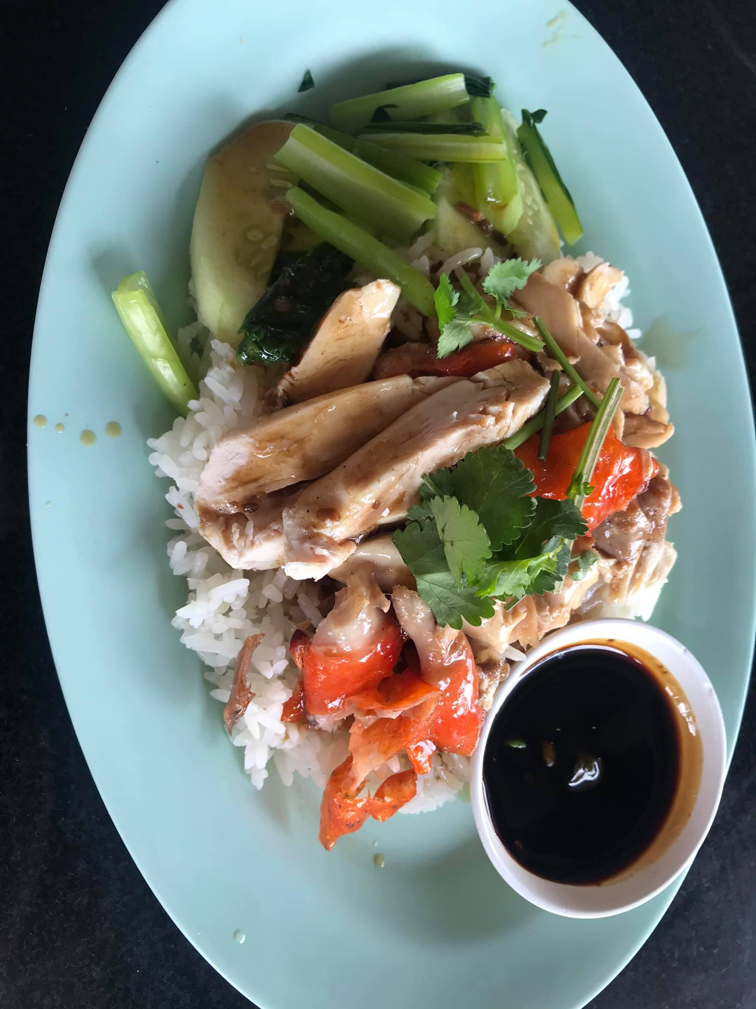 แป๊ะยิ้ม ติ่มซำ, ติ่มซำซอย 14, มิตรทาวน์, บุญจิราแต่เตี้ยม, หยวนเป่า กระบี่, กระบี่ติ่มซำ, สาขา 1 เยื้องรพ.กระบี่, โกเล็กชวนชิม, โรตีบางนรา ณ กระบี่, 89 Cafe, ข้าวหน้าเป็ดเยาวราช รสเด็ด, ณ เมืองบี่ ฮาลาลติ่มซำ, โชคชัยติ่มซำ ตลาดเก่ากระบี่, จ๊ะดำ