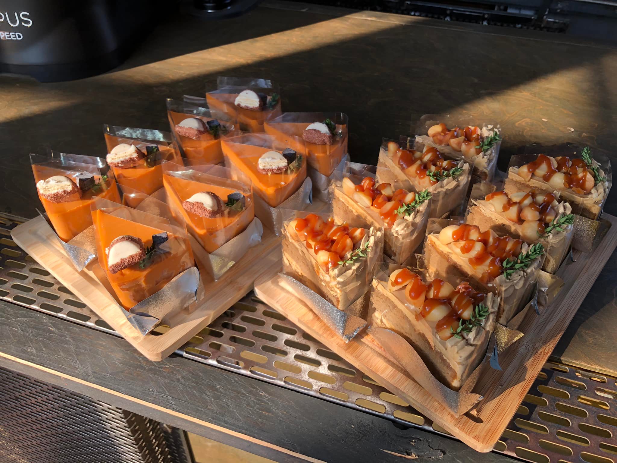 Space bar slow coffee, ree.kyus, PREME Cafe &amp; Playground, Zucata Cafe', รักษ์บางปะอินคาเฟ่, Pino Cafe' บางปะอิน, PASTRY ARCHITECT, น้ำท่า cafe-coffee house, Cafe' de Zia