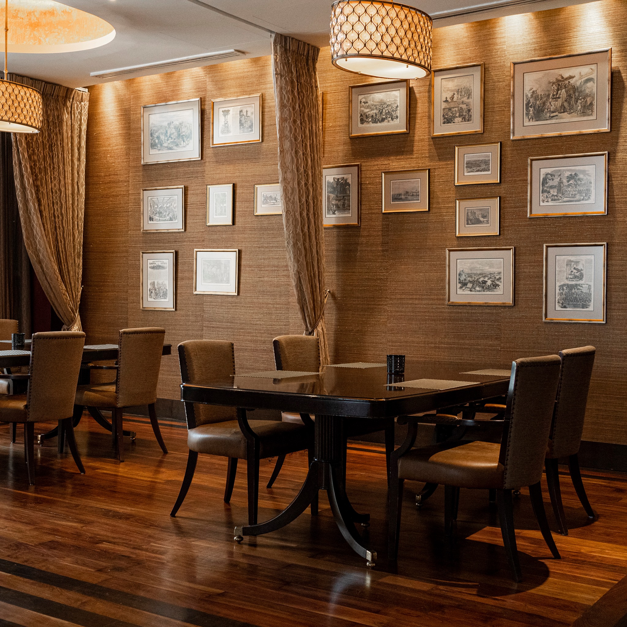 อองตอง ข้าวซอย, ครัวลุงแฉ่ว, Thien Duong, เจ๊โอว, บ้านต้นไทร, ข้าวต้มปลา (กิมโป้), Mezzaluna Restaurant, ครัวอัปษร, ศรีตราด, แม่กลองหัวปลาหม้อไฟ ปูไข่นึ่งนม, Tonkin - Annam, Baan Phadthai, ฉ่อยเป็ดย่าง, ผัดไทยไฟทะลุ, แสนยอด, ครัวลุงลอยป่าลั่น, ลิ้มเหล่าโหงว, สาขาเยาวราช, ภัตตาคารจ๊ากกี่, Lay lao, Punjab Grill Bangkok, ส้มตำคุณกัญจณ์