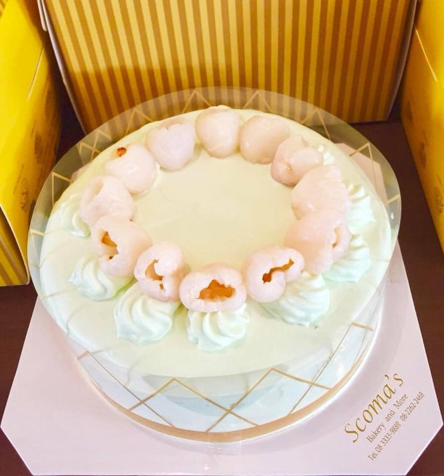 Skinnylicious, KetoConnect Cafe, Lowcarbbyfatchickencurrypuff , Yellow Spoon Pastry, Mama Som's Cake, I Cake Healthy, Vegan Bakery Bangkok, Scoma's