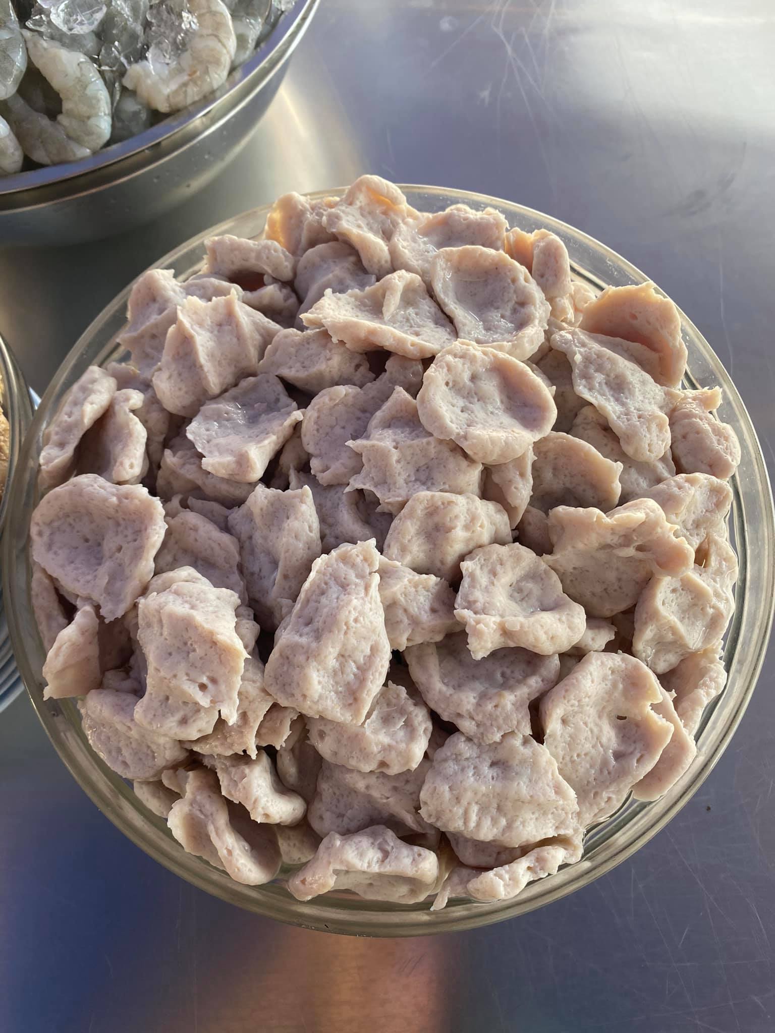 ข้าวต้มปลา 164, สาขาพัทยา, ข้าวต้มกุ๊ย ปาหนัน สูตรต้นตำรับ สาขาพัทยา , ข้าวต้มปลาเจ้าเก่า ลานโพธิ์เดิม, เจ๊นงค์ ข้าวต้มบาทเดียว พัทยา, ข้าวต้มป้าเล็กโต้รุ่ง, ราชาข้าวต้มผักบุ้งลอยฟ้า พัทยากลาง, ป.อยู่เย็นรสเด่น พัทยา, ข้าวต้มปลาปัญญาชน, สาขาพัทยากลางสาย 3, ราชาข้าวต้มผักบุ้งลอยฟ้า, สาขาพัทยาสาย 3, ข้าวต้มหนุ่ม พัทยา, ตี๋เล็ก ข้าวต้มปลา, ข้าวต้มปลาแป๊ะจั๊ว, ร้านข้าวต้มประจันบาน, ข้าวต้มโชคอนันต์