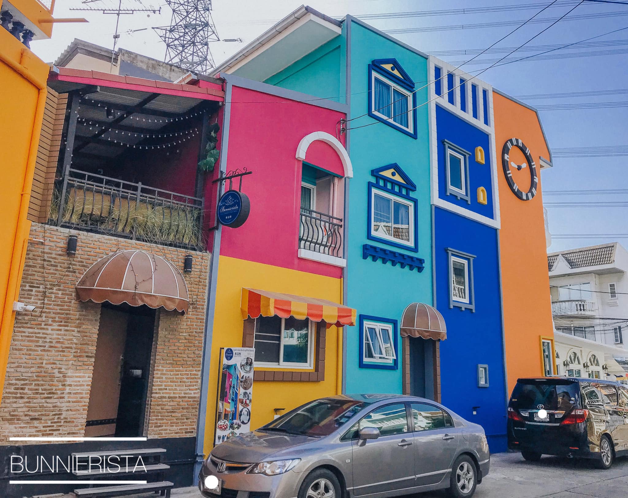 Flinders Street Cafe, Simplycafebkk, Neighbor cats koff bar, Bunnierista, Blend cafe, Hatchery, SEVENDAYS cafe & bakehouse, Smith & Rabbit Cuisine