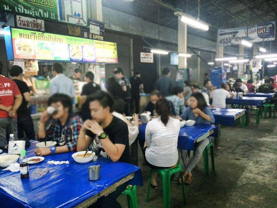 GREENSMOKED, ยำปูม้าเจ็ดยอด, สาขาเชียงใหม่, Izakaya Okada, ข้าวต้มย้ง, ข้าวต้มชาววัง, ขนมจีนสันป่าข่อย, ลาบบังเกอร์ by ช.ช้าง, ไก่ทอดเที่ยงคืน, สาขา 2.3 บ้านมอญ, หมี่กระดาษ ตลาดช้างเผือก, เต๋อตำยำระเบิด เชียงใหม่, มาม่าฟ้าธานี เชียงใหม่, ข้าวต้มแดง2 ข้างวัดแสนฝาง, อ๋องทิพย์รส