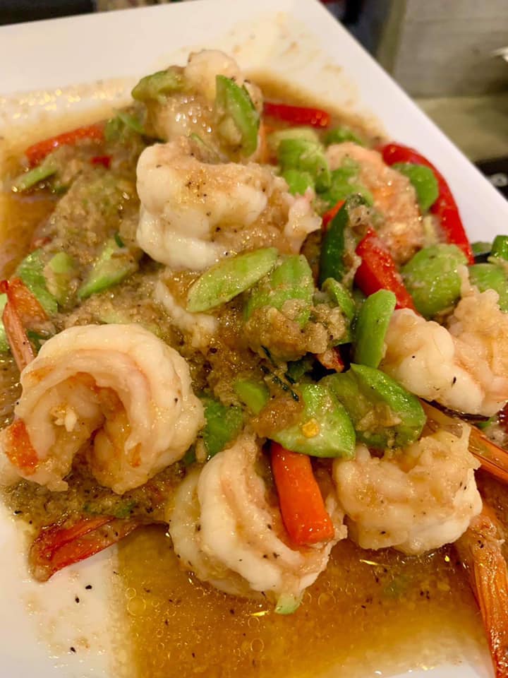 บ้านสวนลุงไข่, พี่เชษฐ์, Sawasdee-CuP Samui, ร้านอาหารข้าวหอม เกาะสมุย, ครัวชาวบ้าน, ท่าเรือสมุยซีฟู้ด, เสบียงเล, Mira Serene, โกเซ้ง เกาะสมุย, ครัวเสวยสมุย, The Roof Samui, มิสสมุย, Jam restaurant