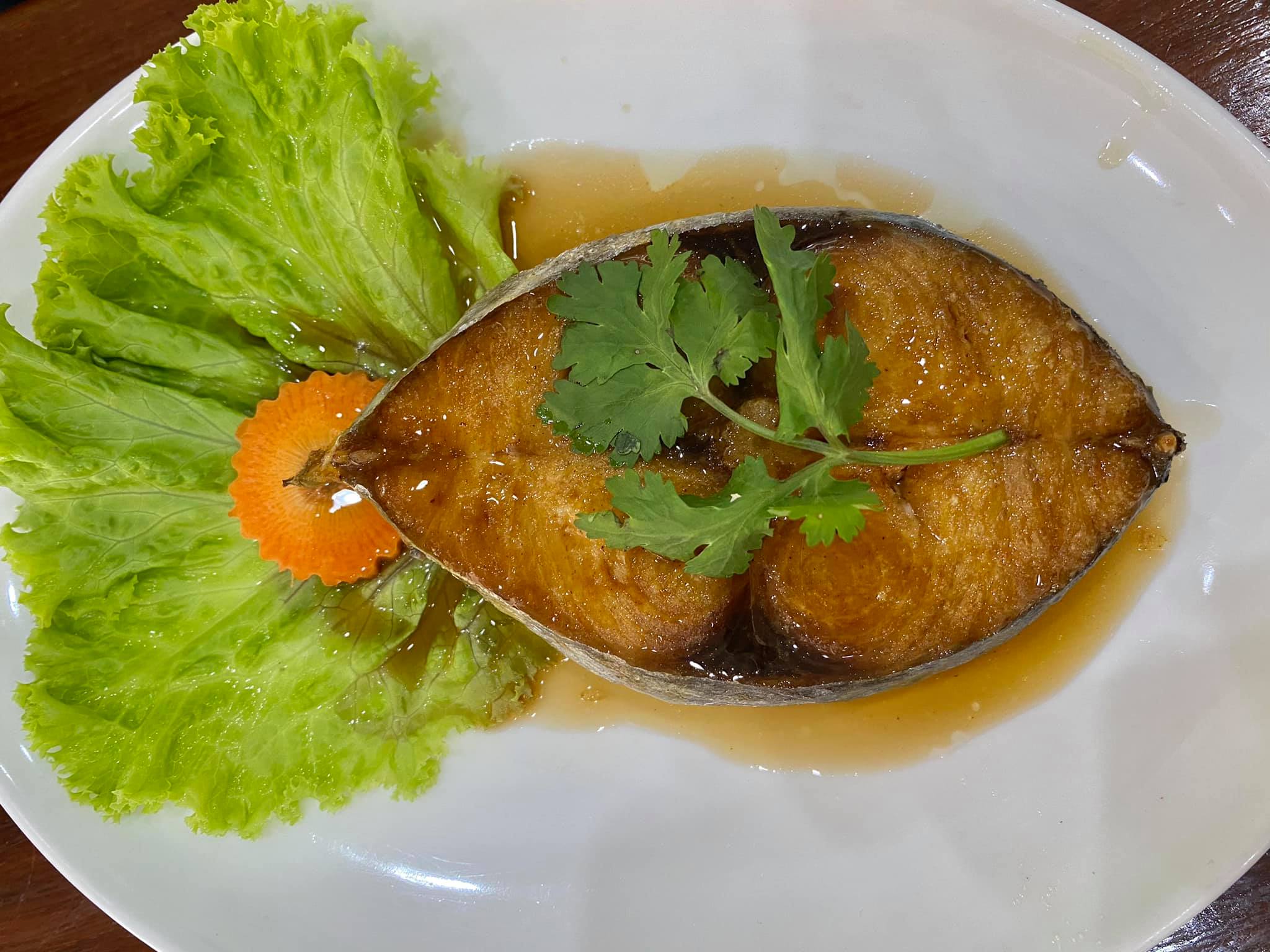 บ้านสวนลุงไข่, พี่เชษฐ์, Sawasdee-CuP Samui, ร้านอาหารข้าวหอม เกาะสมุย, ครัวชาวบ้าน, ท่าเรือสมุยซีฟู้ด, เสบียงเล, Mira Serene, โกเซ้ง เกาะสมุย, ครัวเสวยสมุย, The Roof Samui, มิสสมุย, Jam restaurant