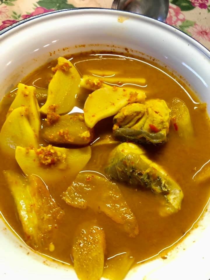 บ้านสวนลุงไข่, พี่เชษฐ์, Sawasdee-CuP Samui, ร้านอาหารข้าวหอม เกาะสมุย, ครัวชาวบ้าน, ท่าเรือสมุยซีฟู้ด, เสบียงเล, Mira Serene, โกเซ้ง เกาะสมุย, ครัวเสวยสมุย, The Roof Samui, มิสสมุย, Jam restaurant