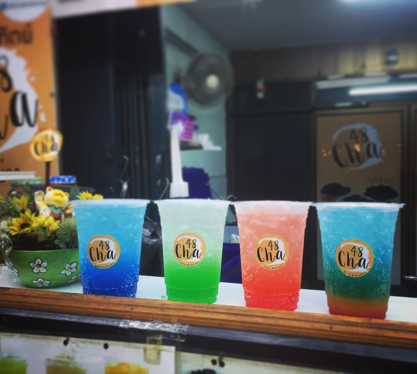 JIAN CHA Tea, 红包 ANG BAO, TP TEA, สาขา Fashion Island, Vespa ชาไข่มุก, Bearhouse, Blk Boba Mansri, The Alley Thailand, CHA BAR BKK , Kamu Tea, MANOI - โชคชัย4 ซ.49, 48 Cha, KOI Thé Thailand, ATM Tea Bar, Brix Dessert Bar