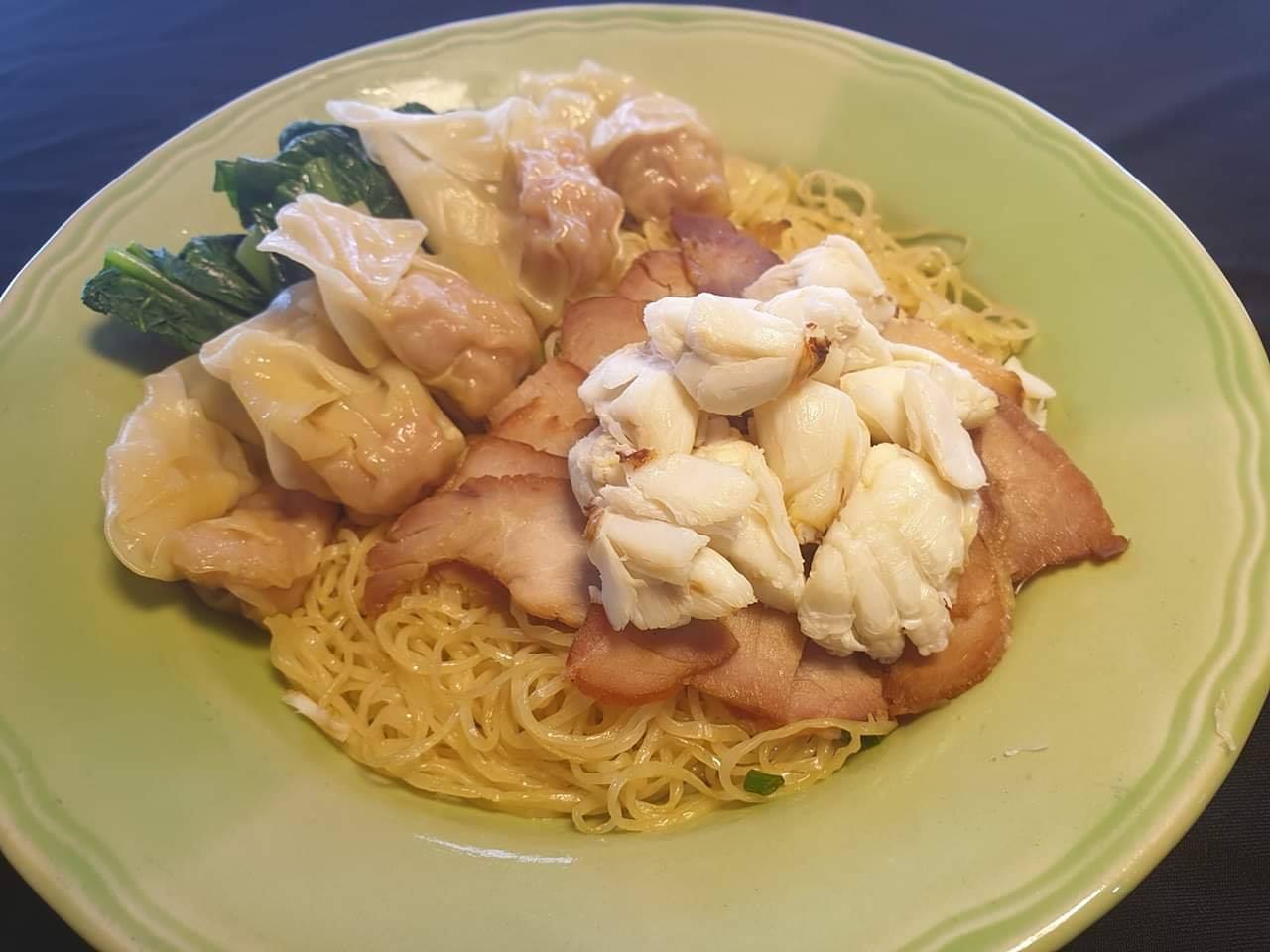 เมตตา หมูทอด, ข้าวมันไก่โง้วชุ้งฮวด, ร้านอาหารเรือนแพ, ป้าเก๋แหนมเนือง, ก๋วยเตี๋ยวต้มยำพริกเผาหมูบ่ะช่อ, อบเจริญ, ร้านก๋วยเตี๋ยวสวนรื่น ซ.จรัญฯ66/1, อรวรรณ แหนมเนือง, ครัวศรแดง, ยุ้ยกี่บะหมี่ราชวิถี