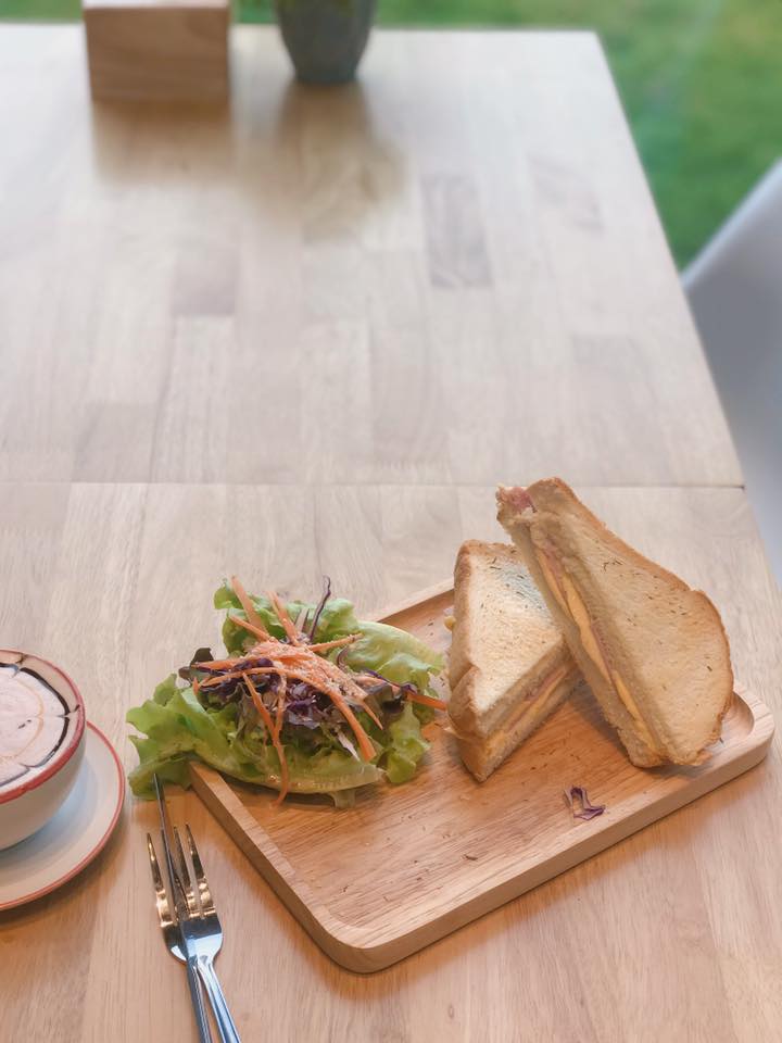 Kiddies’ House, ม้าก้านกล้วย คิดส์คาเฟ่, Little sheep kids cafe, Kickinkids, Moana Cafe, Organika Cafe and Play, Little Barn Kids Cafe, Pumpkin Art Town, DUBUA CAFE, FARM LUCK, Dressage Horse Café, Buttercup, Mari go round