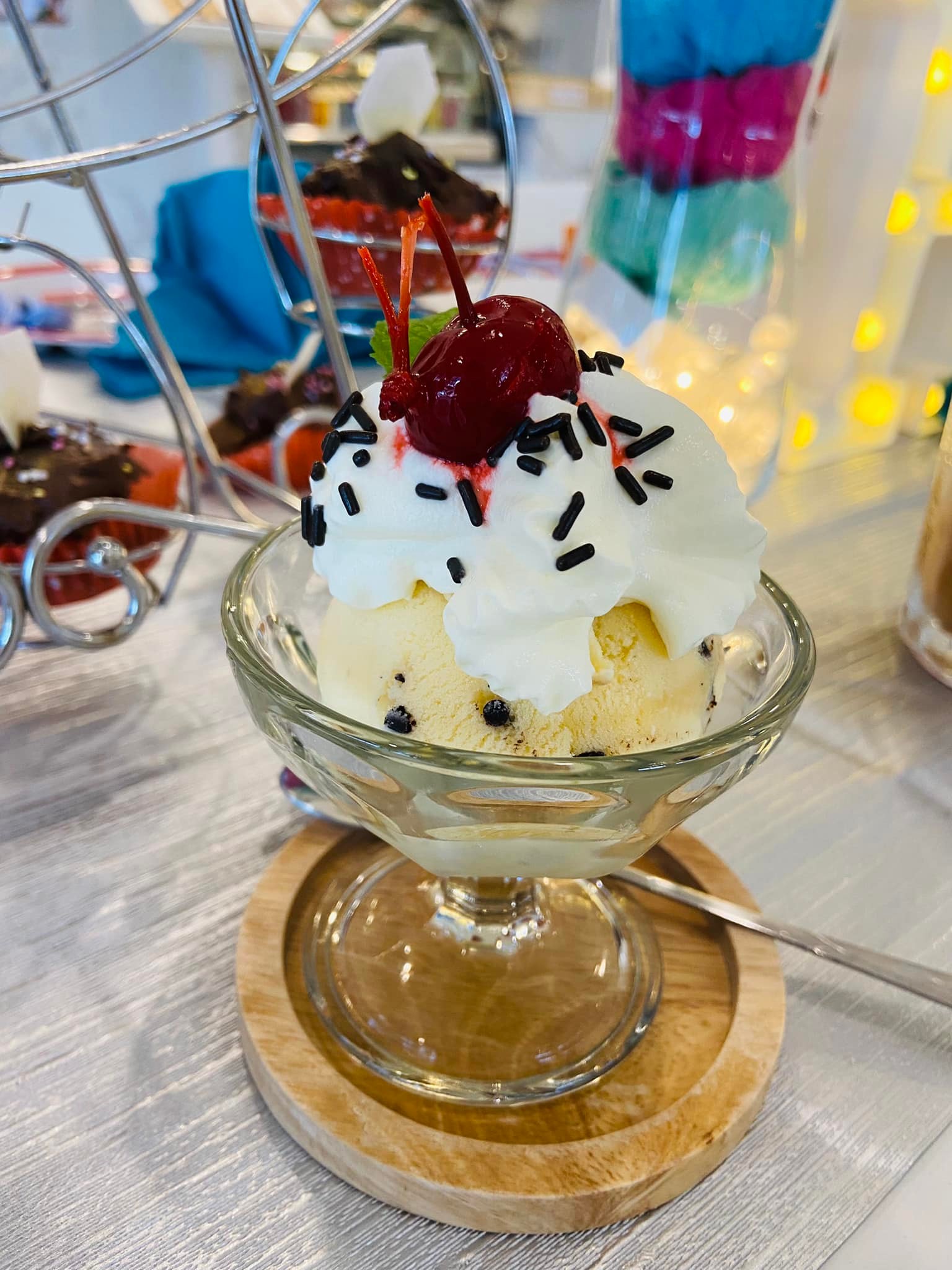 Kiddies’ House, ม้าก้านกล้วย คิดส์คาเฟ่, Little sheep kids cafe, Kickinkids, Moana Cafe, Organika Cafe and Play, Little Barn Kids Cafe, Pumpkin Art Town, DUBUA CAFE, FARM LUCK, Dressage Horse Café, Buttercup, Mari go round